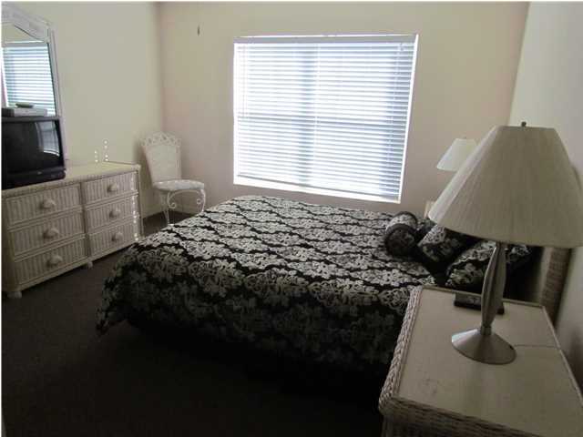 FLORIDA CLUB - Residential Lease