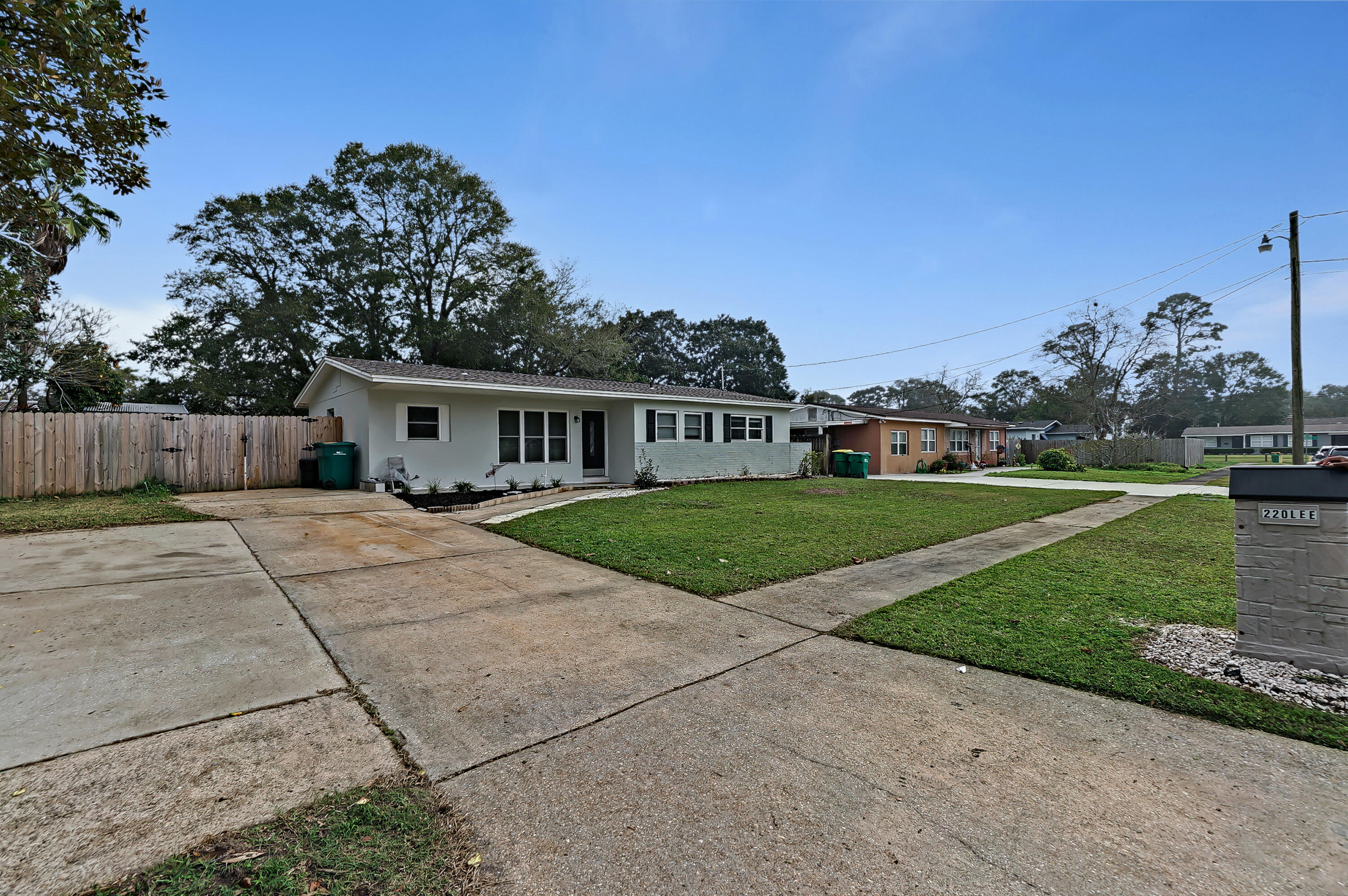 OLDE FORT WALTON - Residential