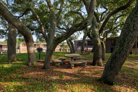 A home in Fort Walton Beach