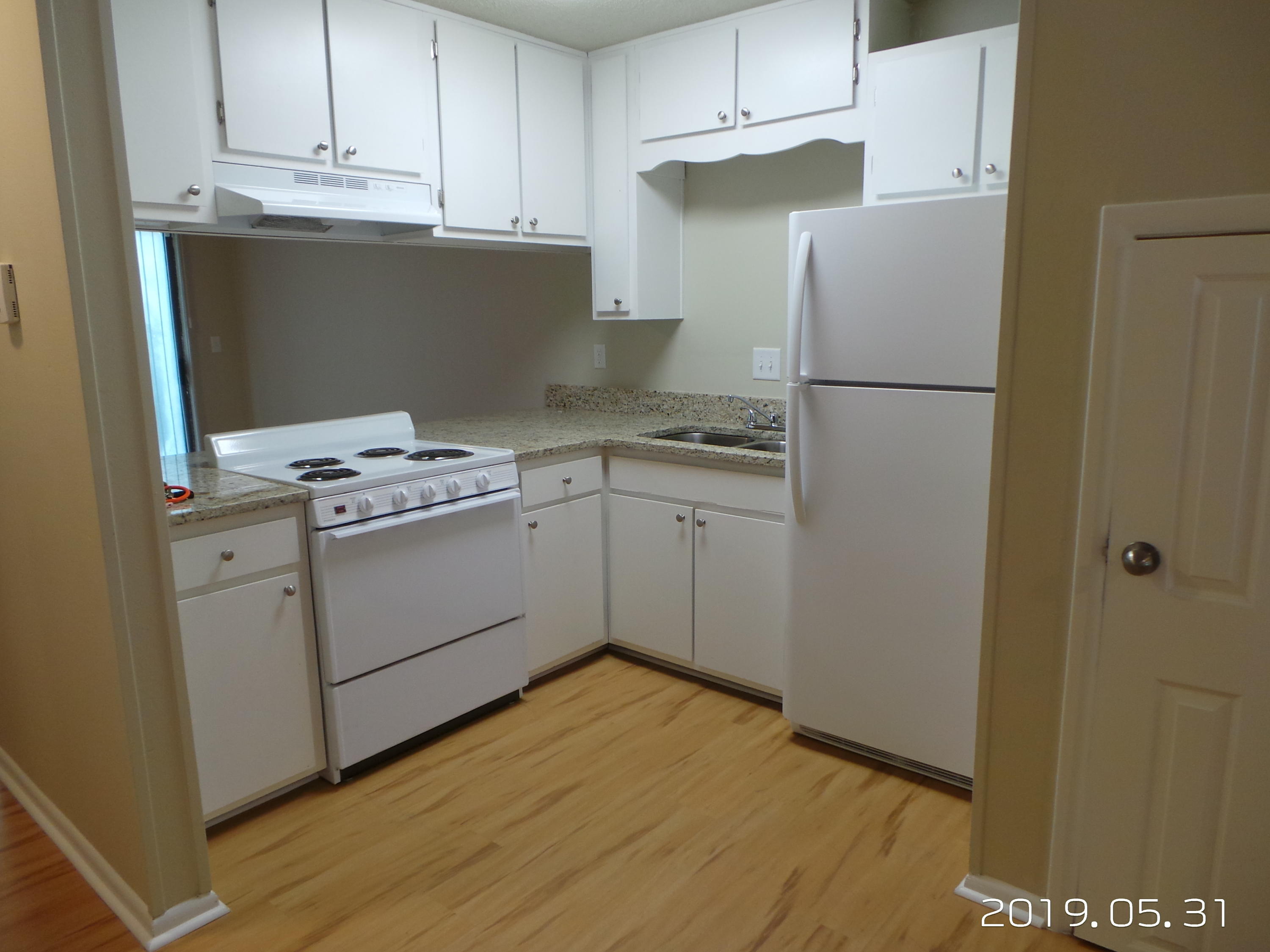 Oak Hill Apartments - Residential Lease