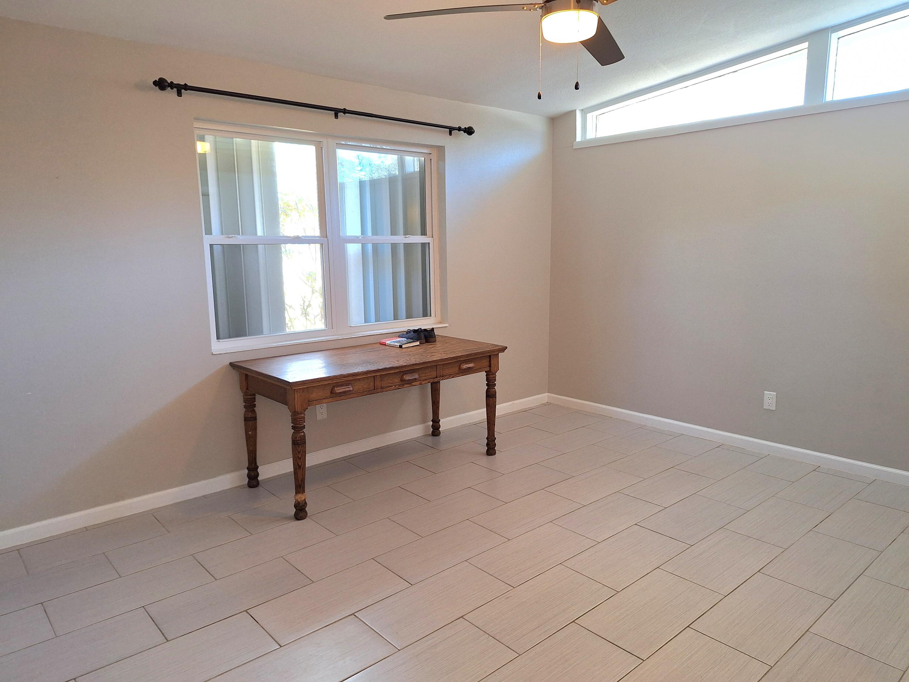 HOWARD S/D - Residential