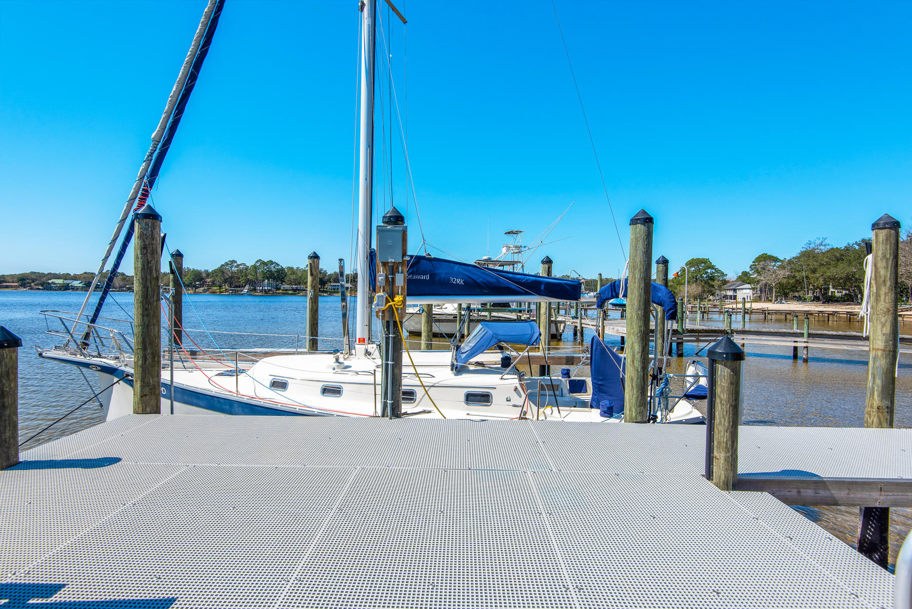 BENTON S/D - Residential