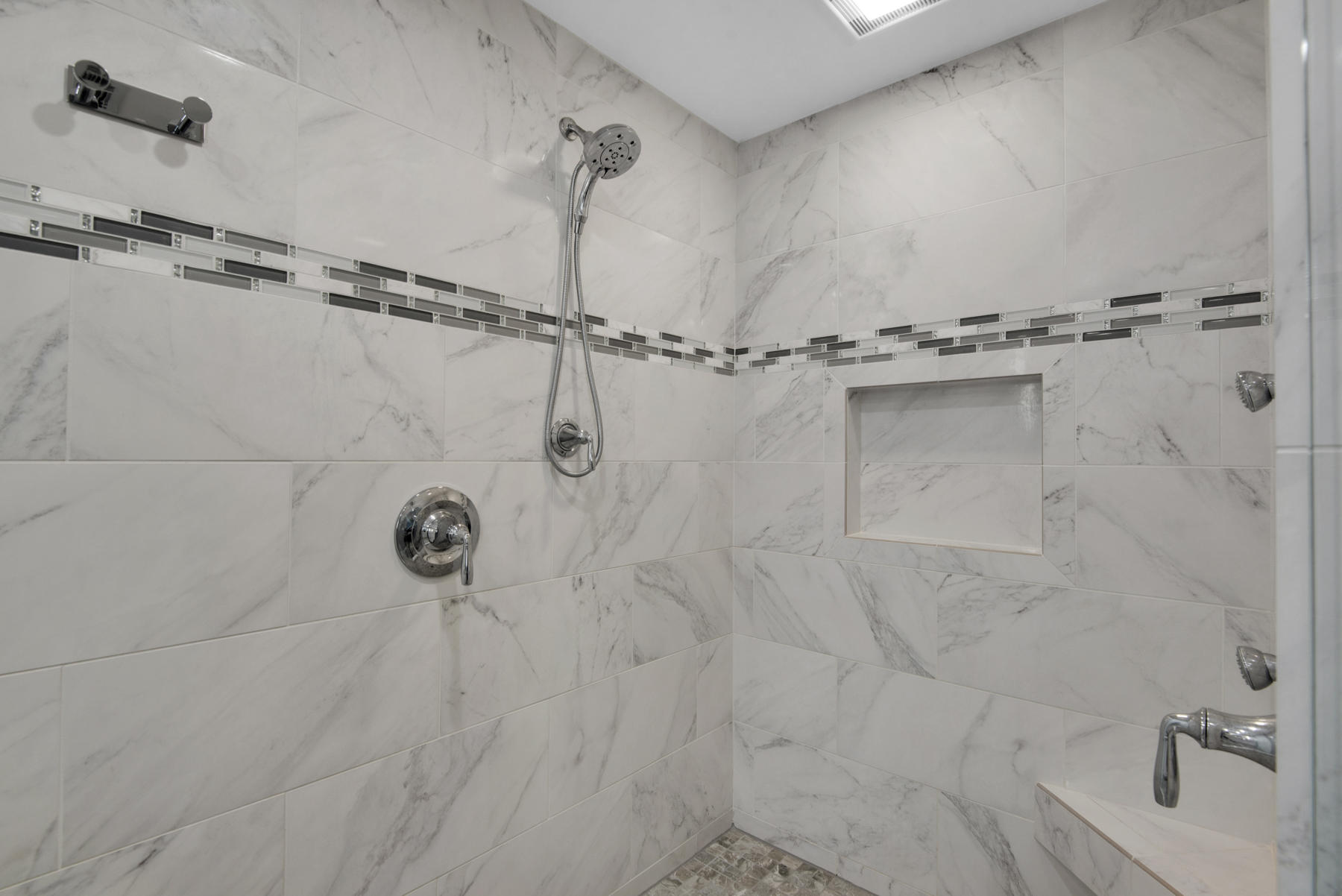 BENTON S/D - Residential