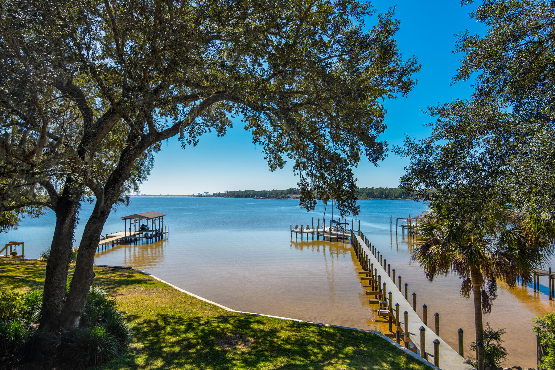 BENTON S/D - Residential