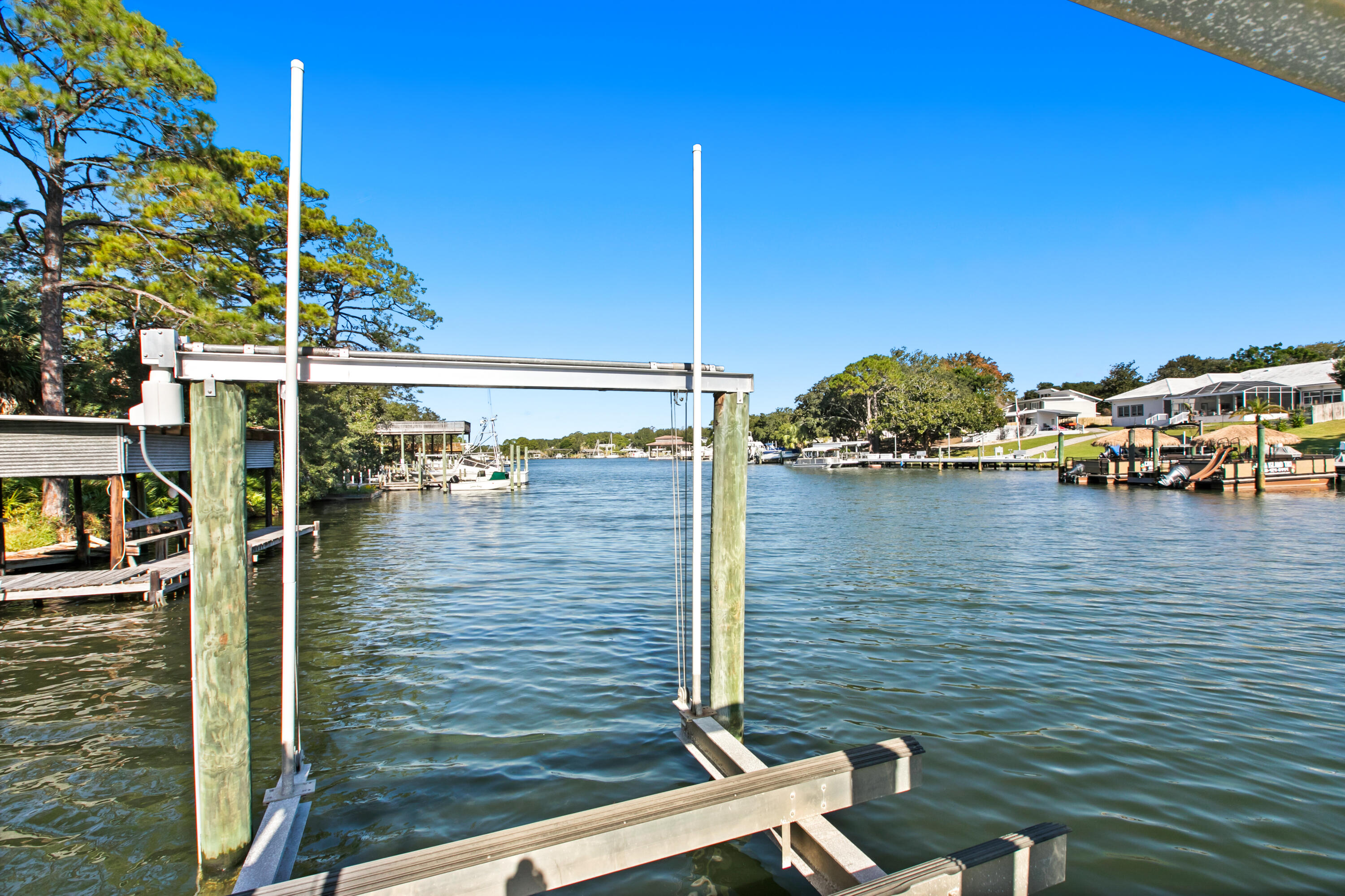 JOES BAYOU 1ST ADDN - Residential