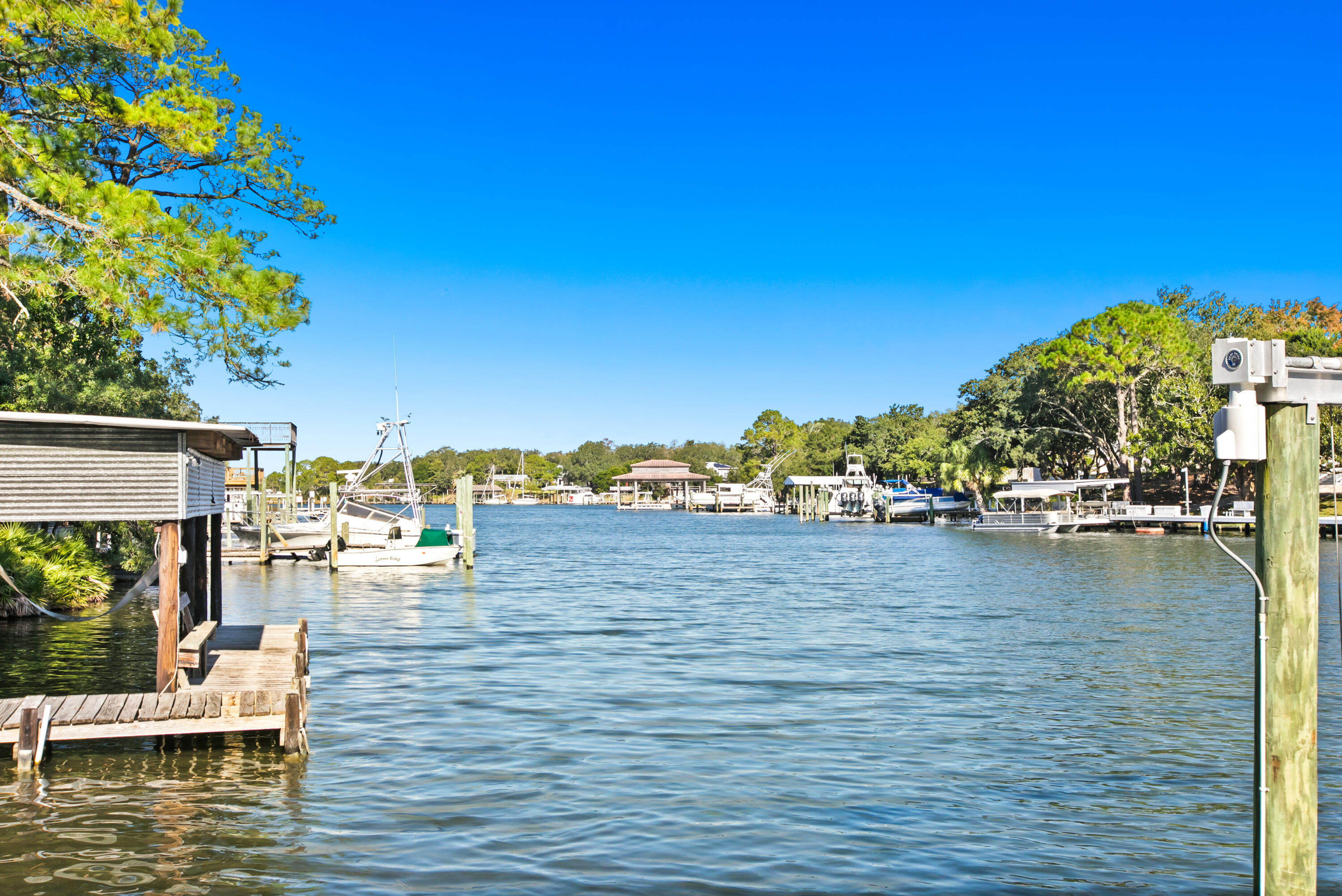 JOES BAYOU 1ST ADDN - Residential