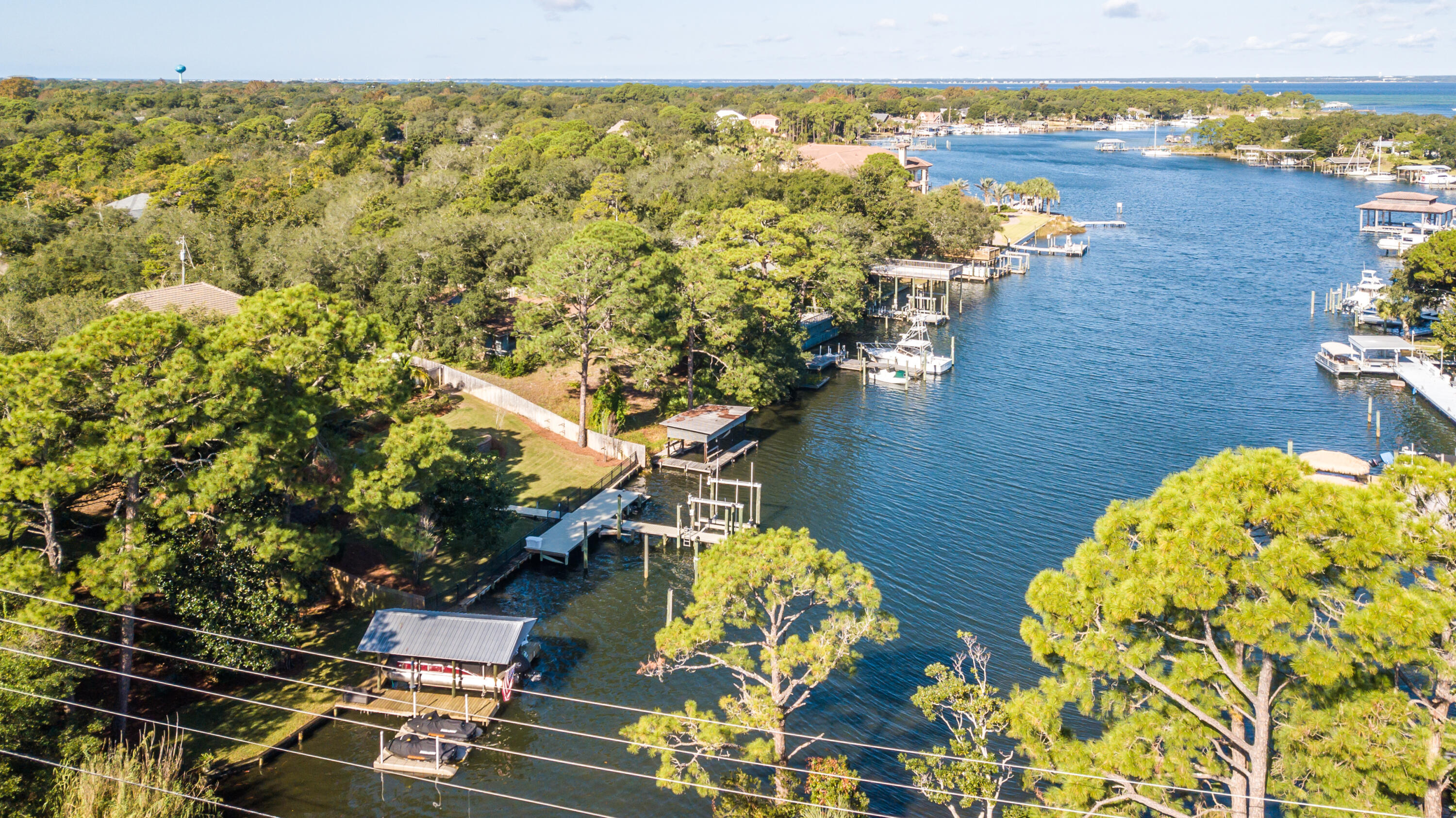 JOES BAYOU 1ST ADDN - Residential