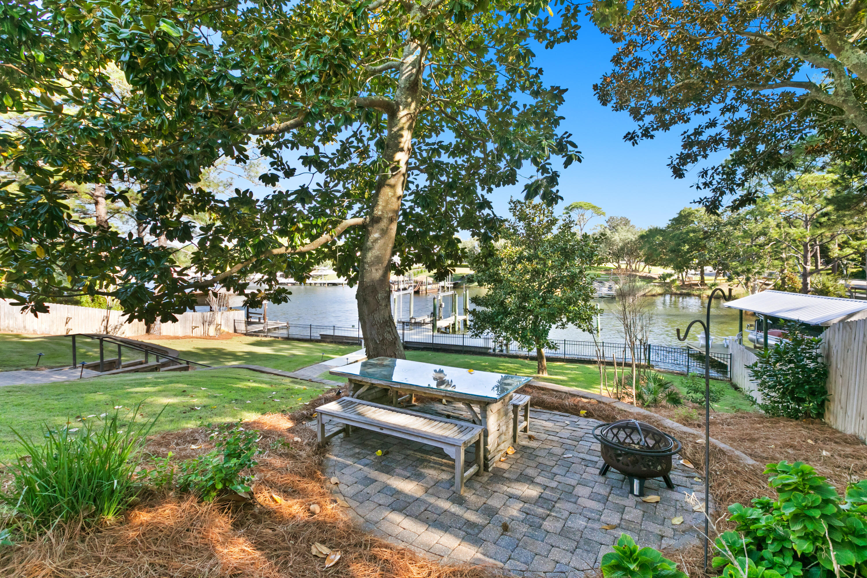 JOES BAYOU 1ST ADDN - Residential