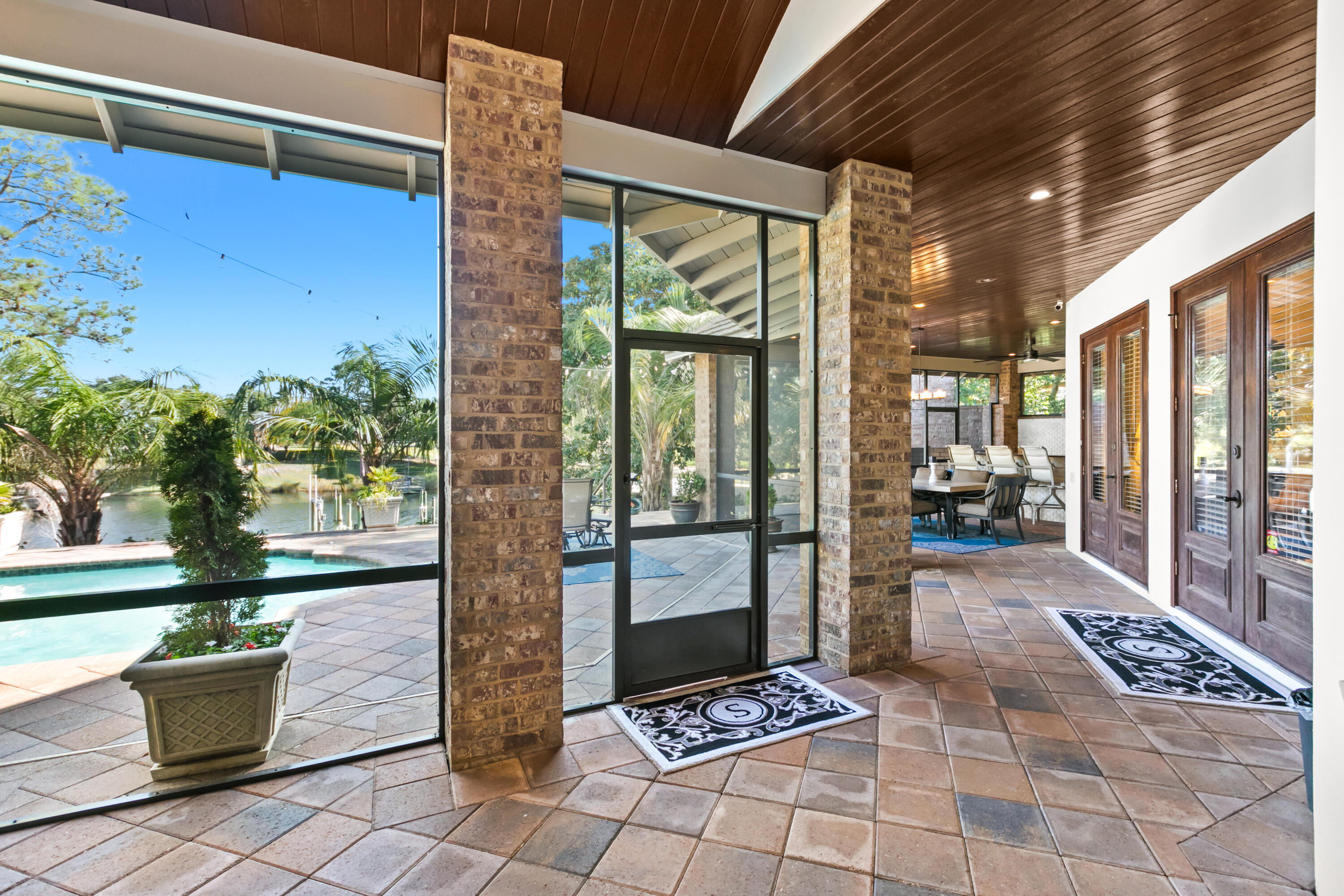 JOES BAYOU 1ST ADDN - Residential