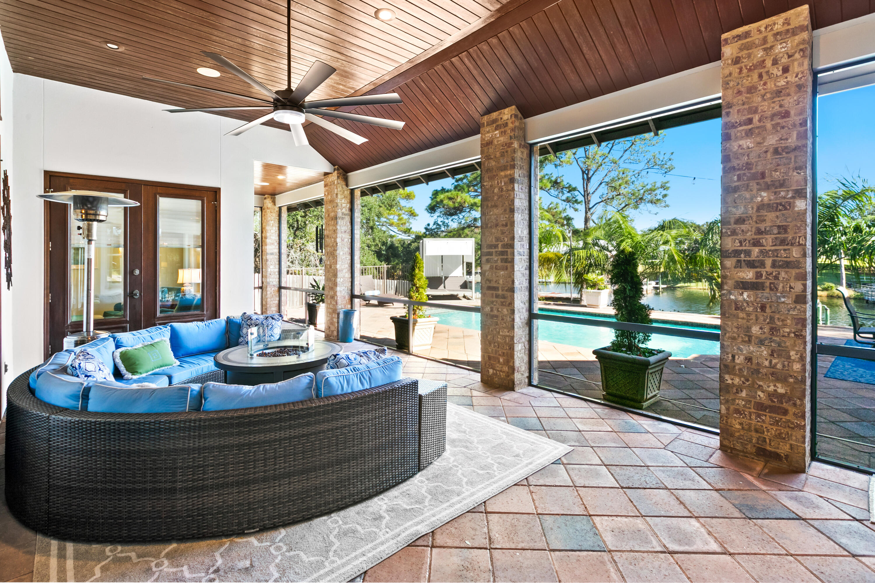 JOES BAYOU 1ST ADDN - Residential