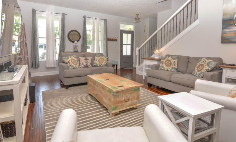 TURTLE COVE - Residential