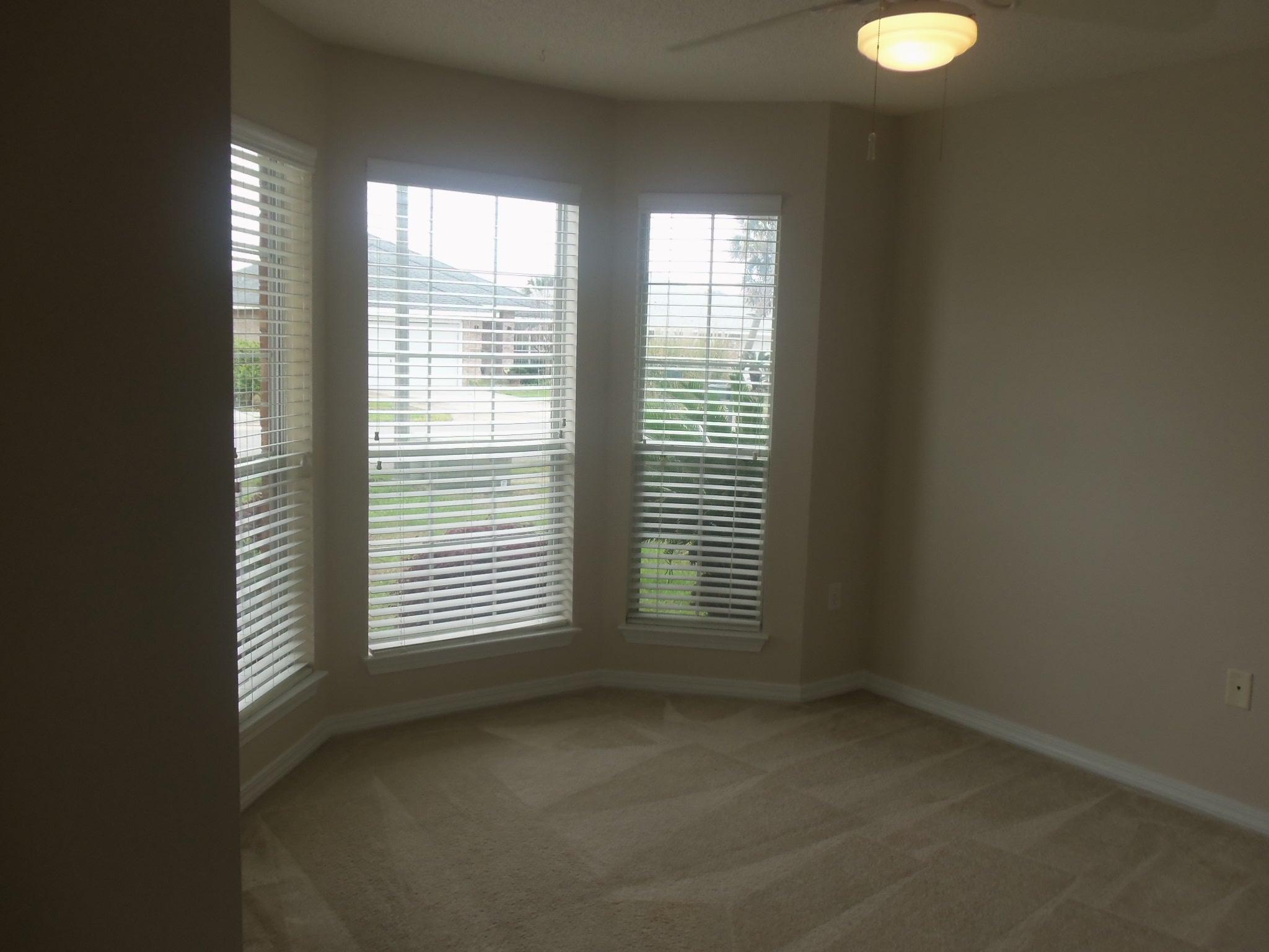 PARADISE RETREAT - Residential