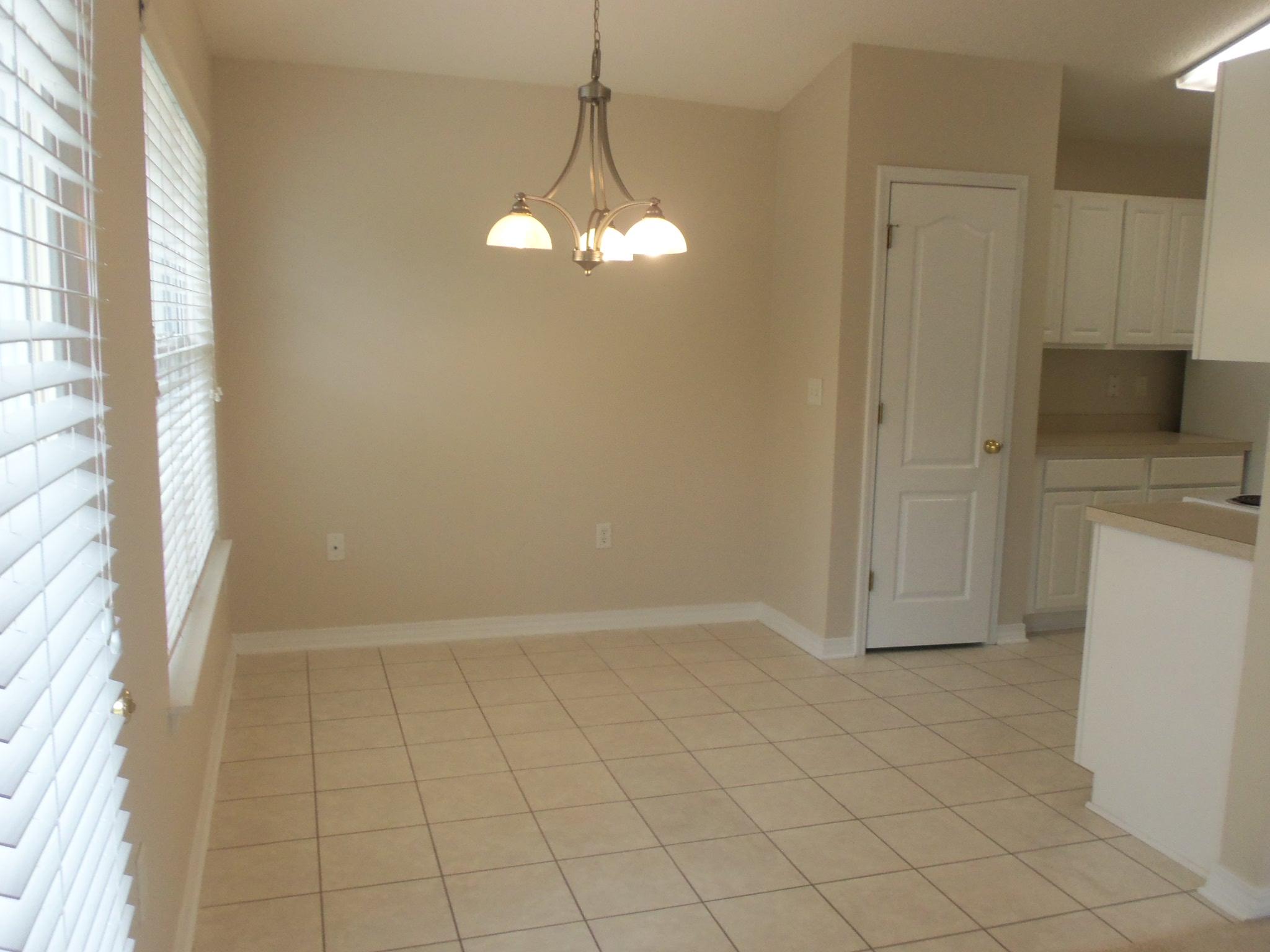 PARADISE RETREAT - Residential