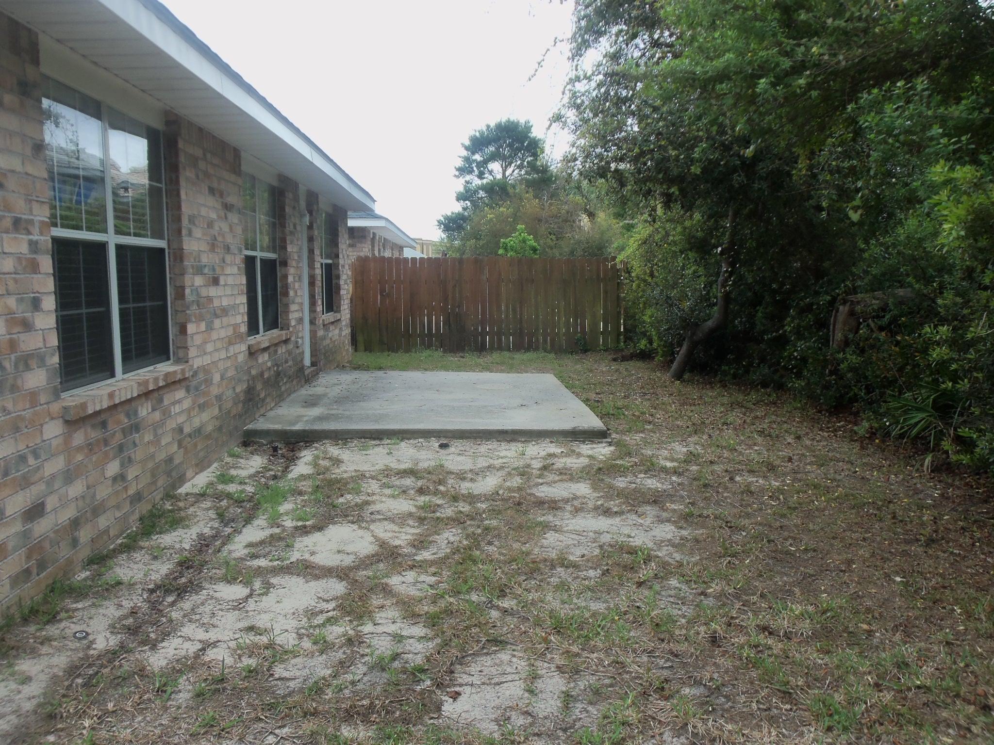 PARADISE RETREAT - Residential