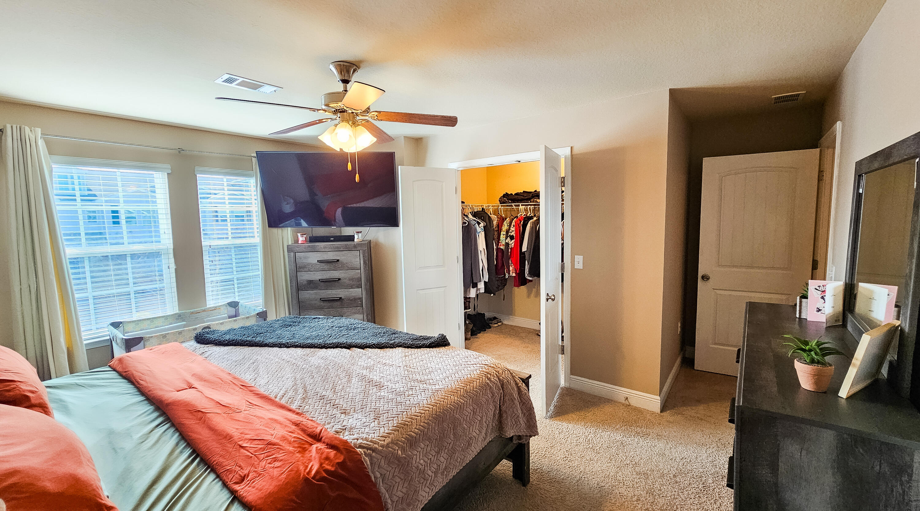 Iron Horse - Residential