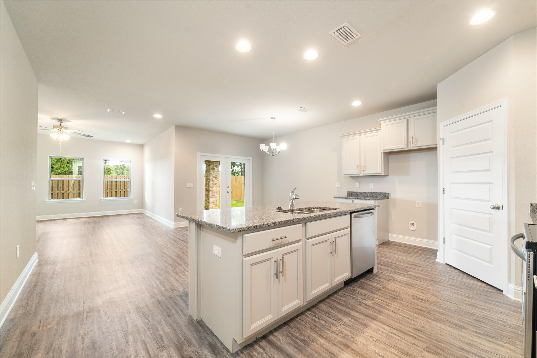 HAMMOCK BAY - FIREFLY - Residential