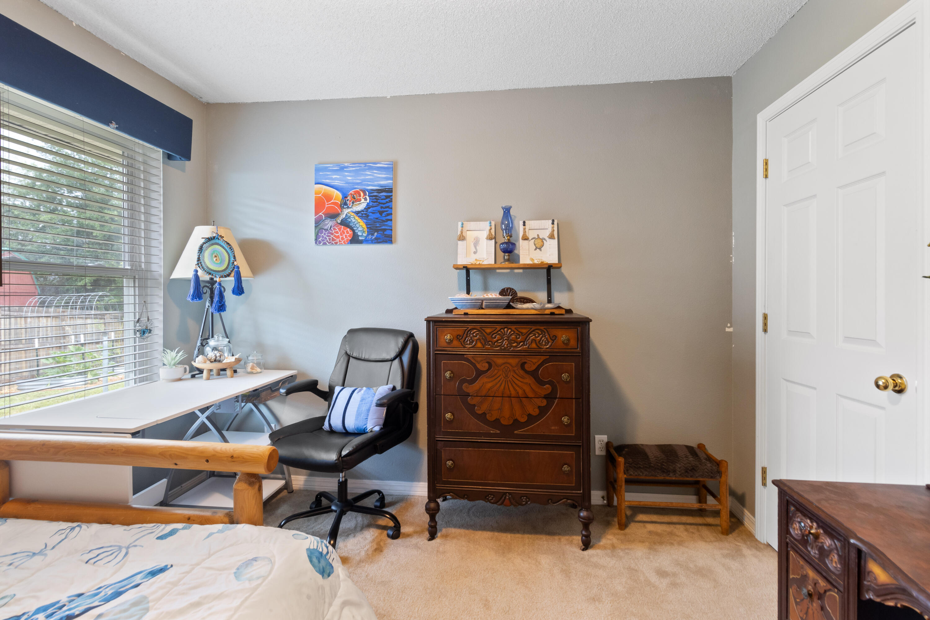 OAK MEADOWS - Residential