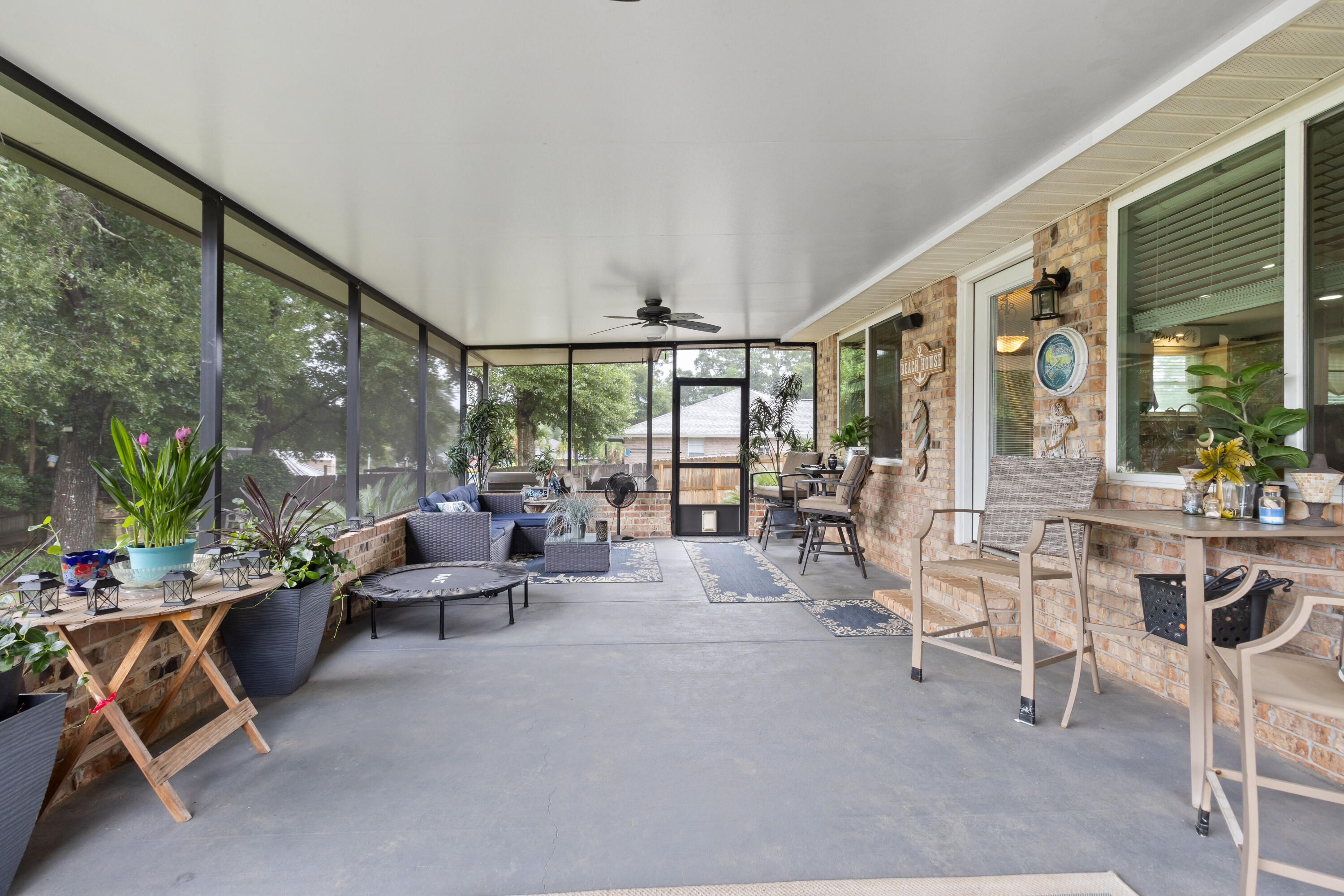 5348 Oak Hammock Court