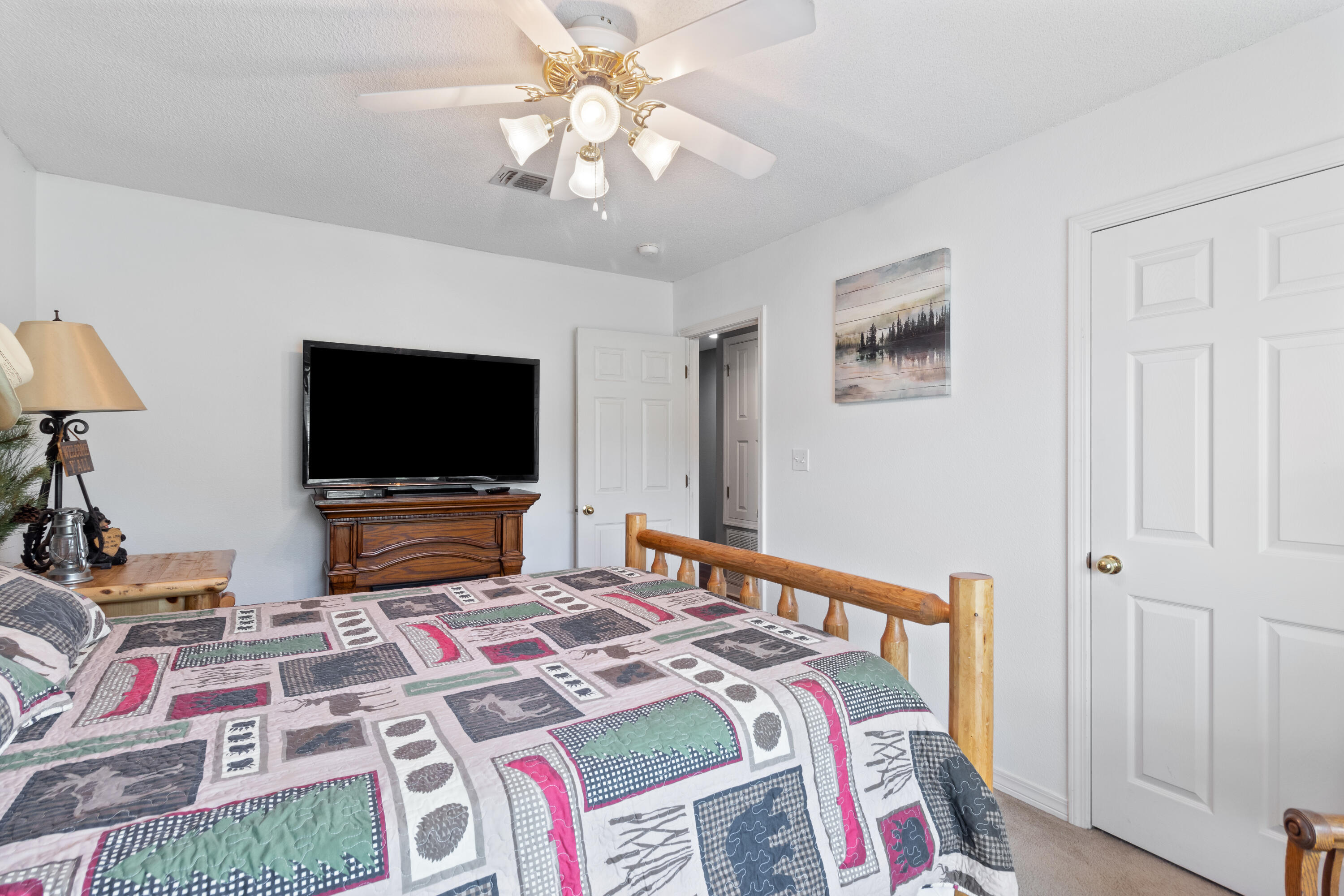 OAK MEADOWS - Residential