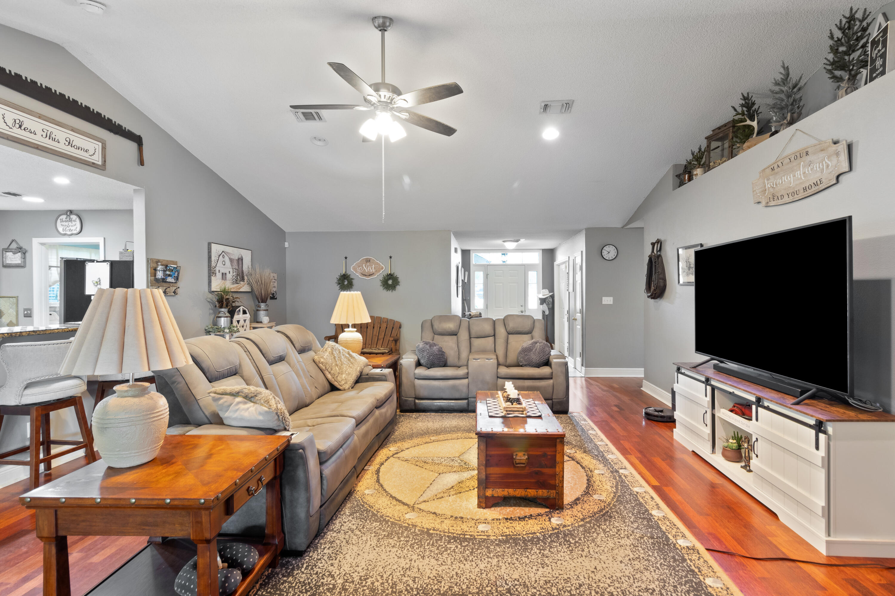 OAK MEADOWS - Residential