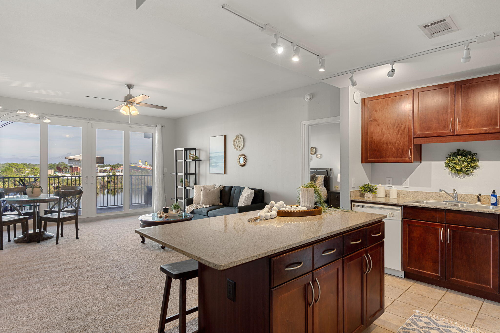 Laketown Wharf Phase II - Residential