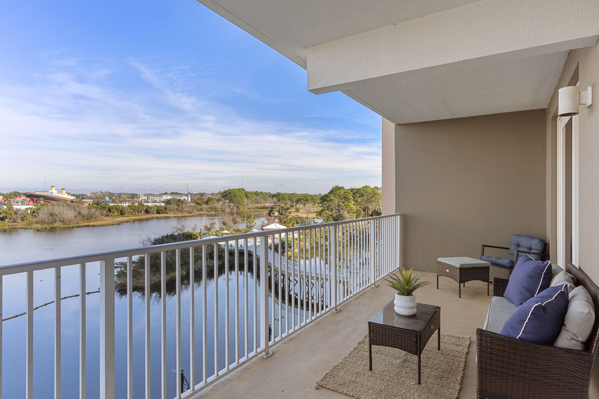 Laketown Wharf Phase II - Residential