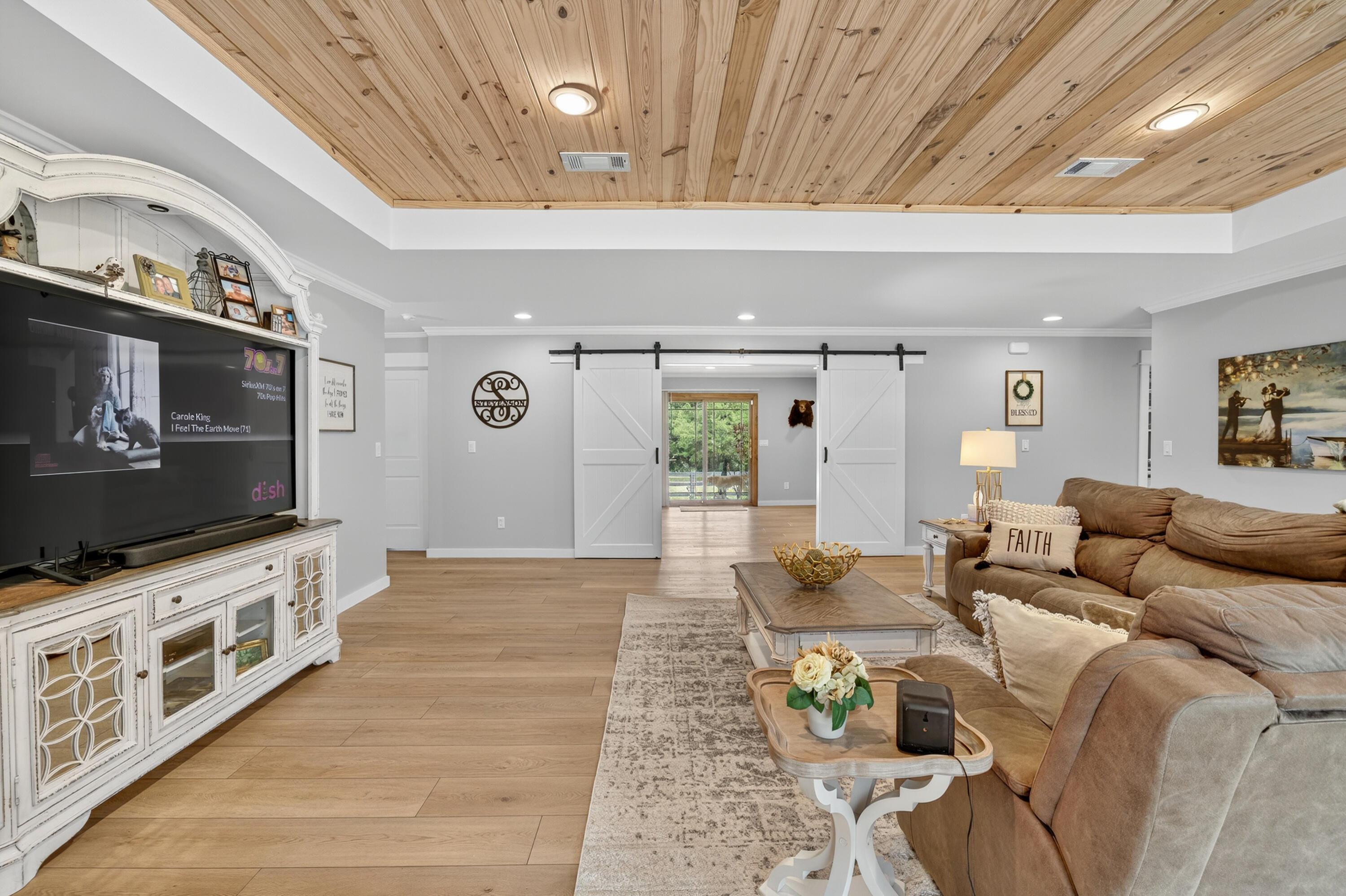 NO RECORDED SUBDIVISION - Residential