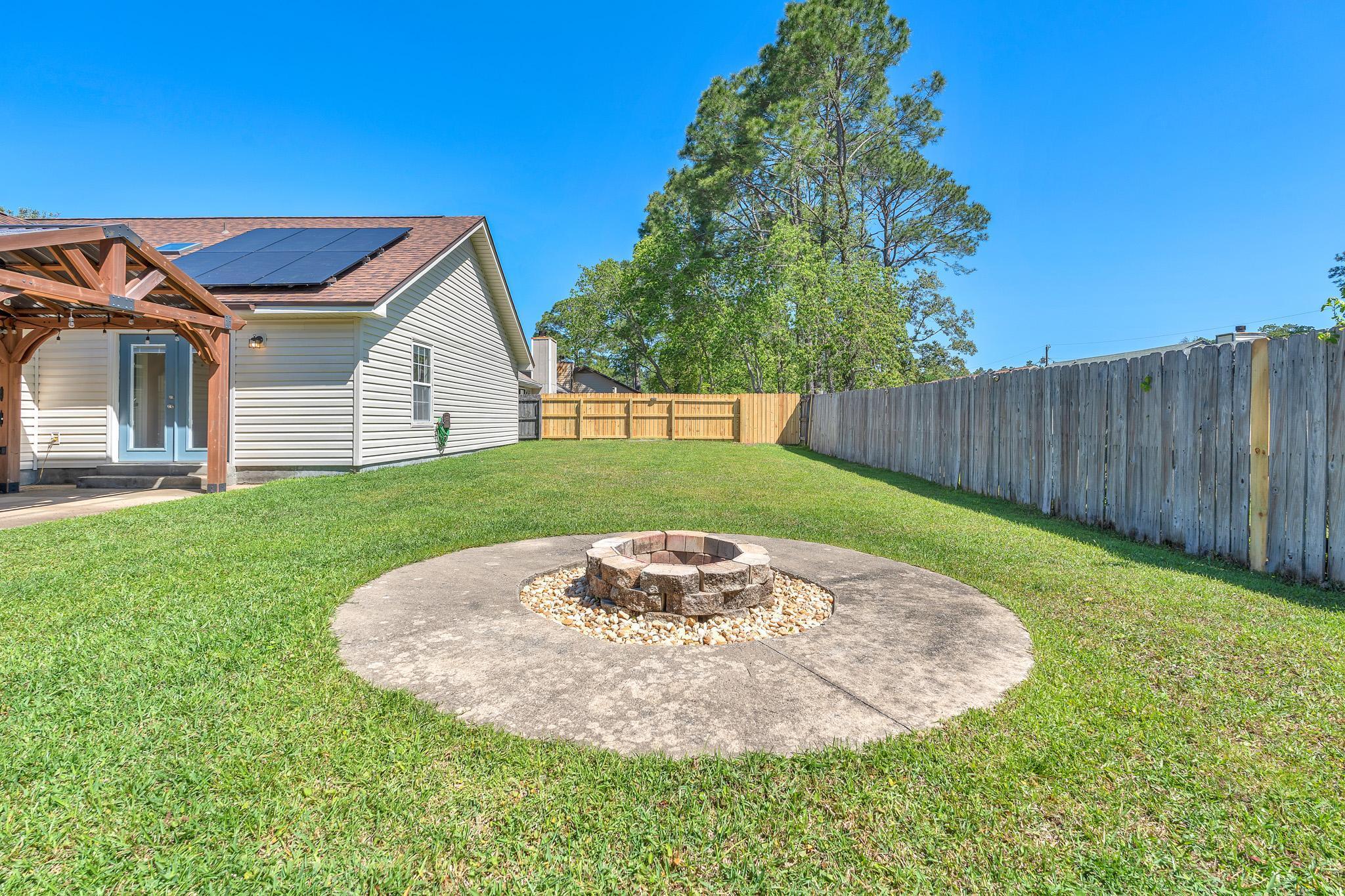 PINE MEADOWS 2ND ADDN - Residential Lease