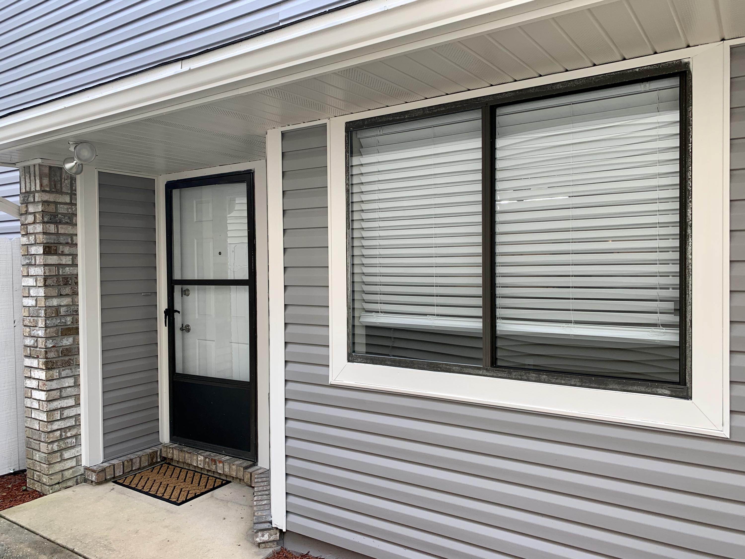 CEDAR RIDGE - Residential