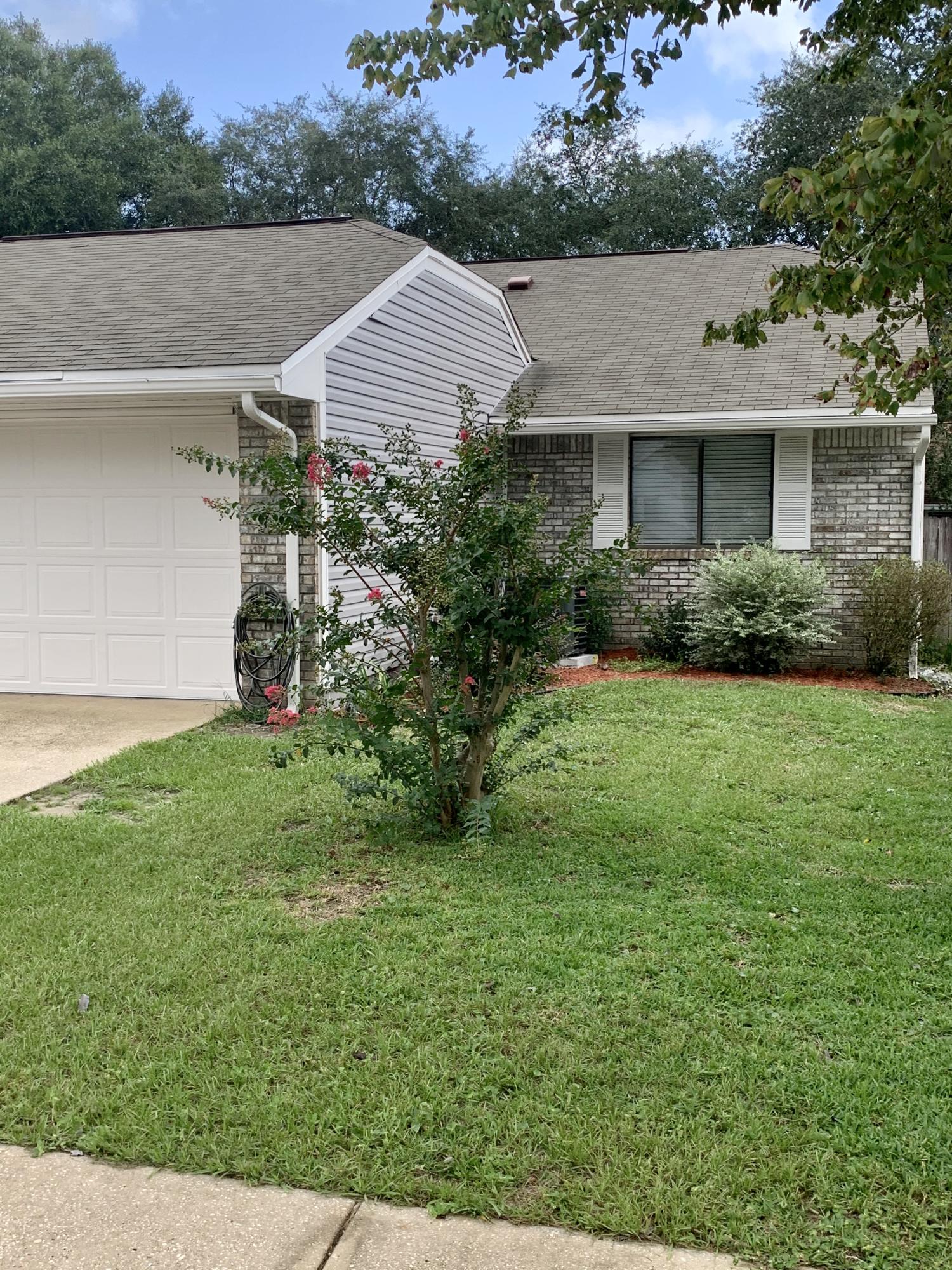 CEDAR RIDGE - Residential