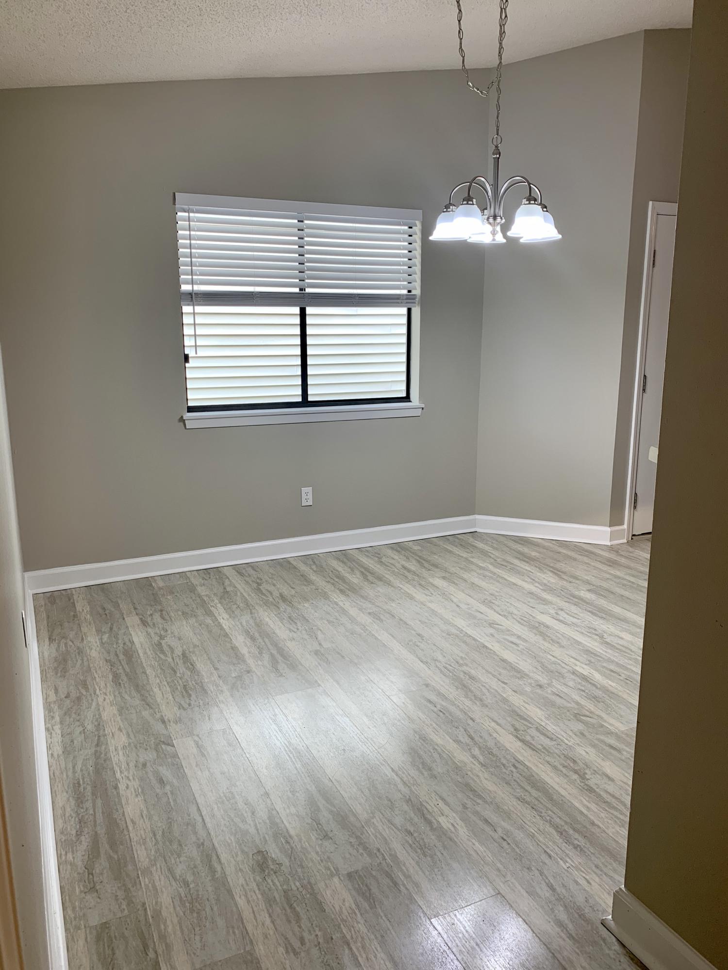 CEDAR RIDGE - Residential