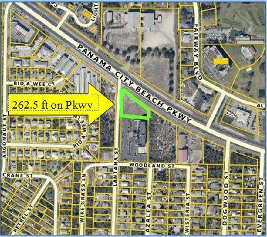 Great PCB Pkwy corner location across from Hampton Inn, between Pier Park and Home Depot.