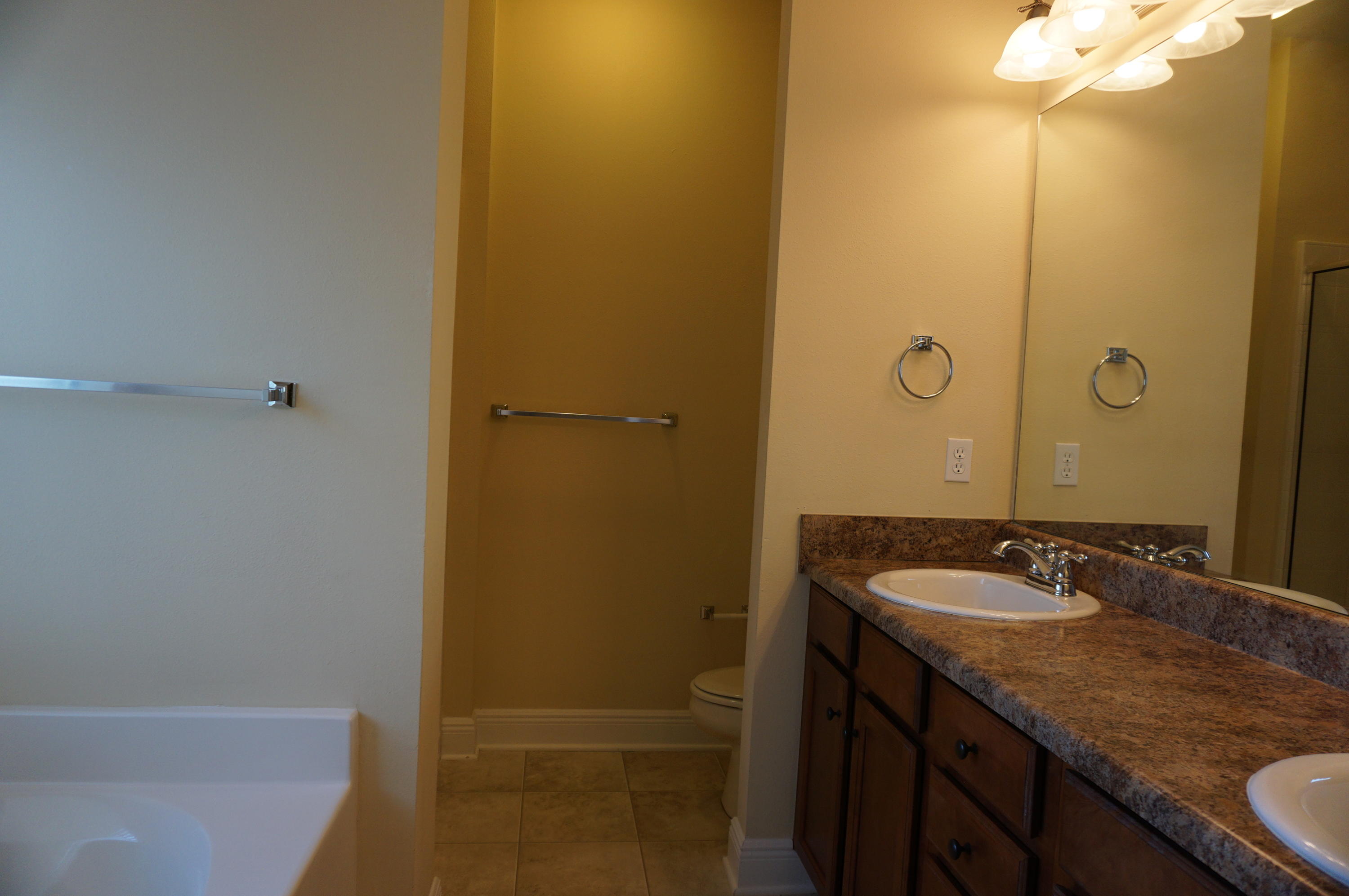 ROLLING RIDGE S/D - Residential Lease