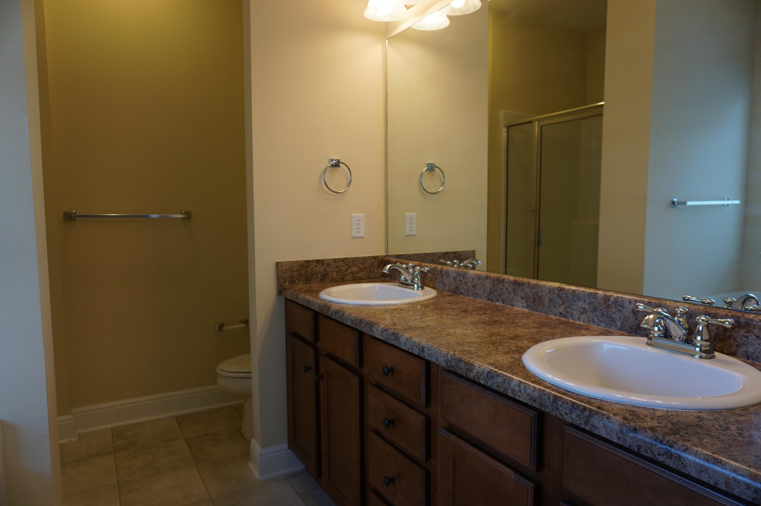 ROLLING RIDGE S/D - Residential Lease