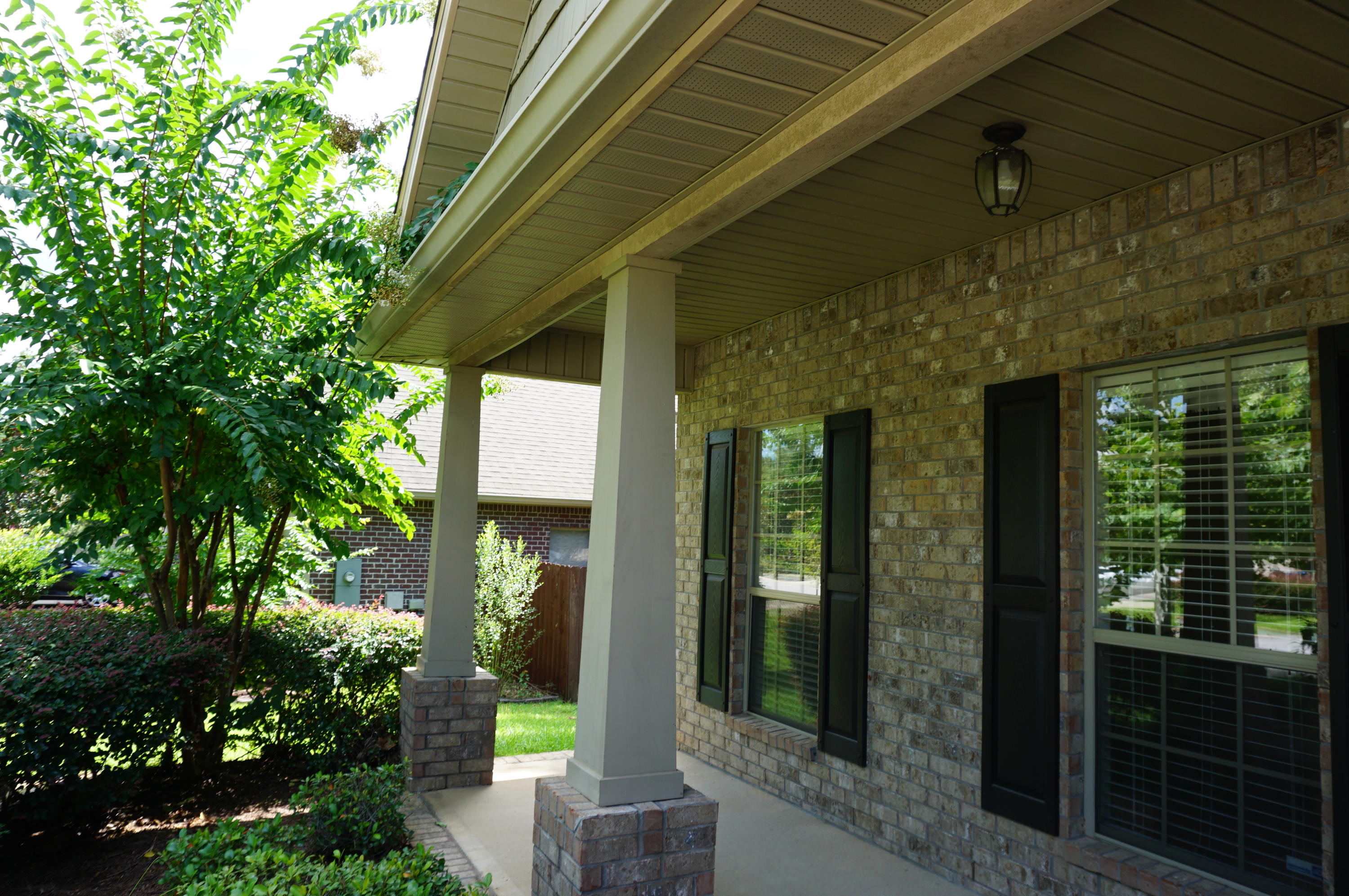 ROLLING RIDGE S/D - Residential Lease