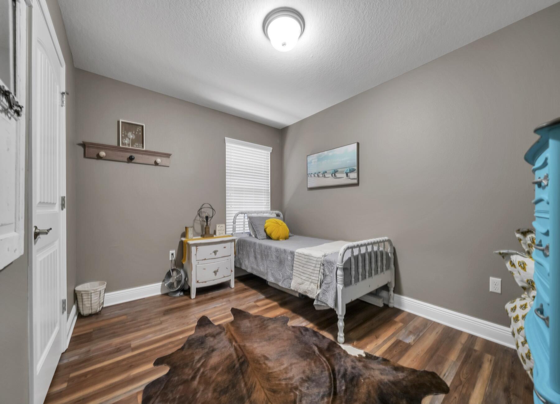 WEST NAVARRE - Residential