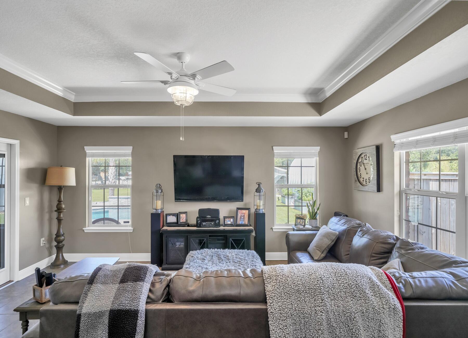 WEST NAVARRE - Residential