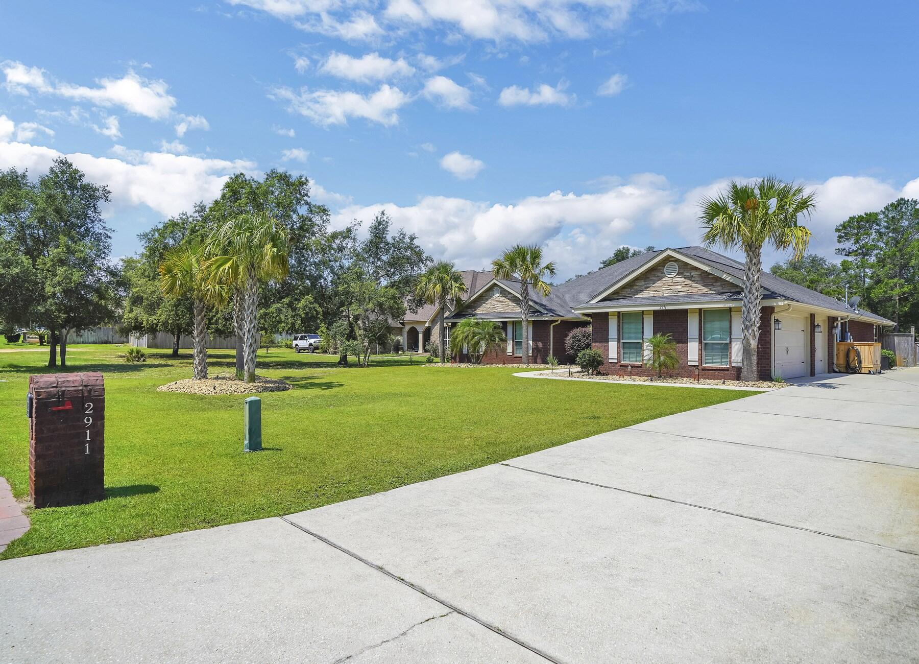 WEST NAVARRE - Residential