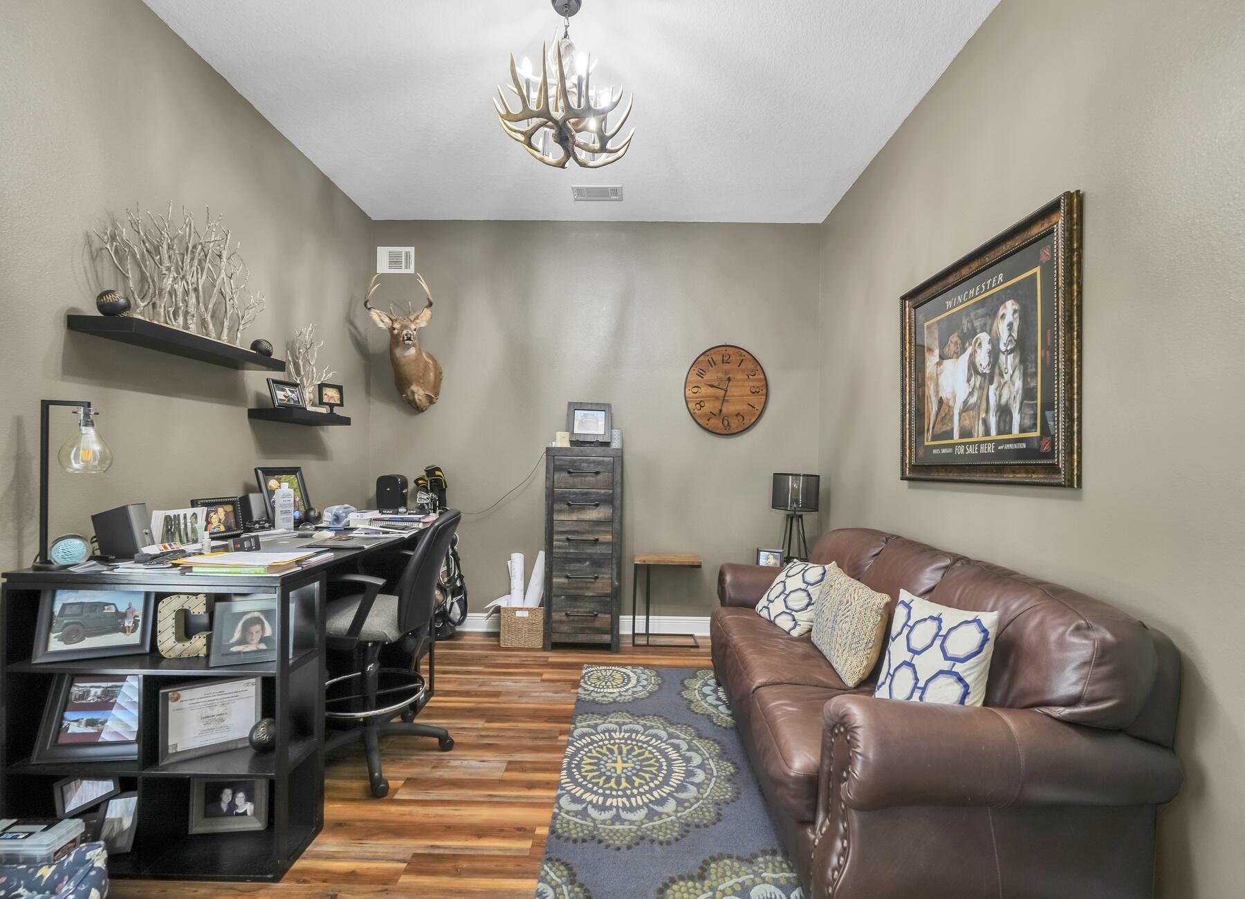 WEST NAVARRE - Residential