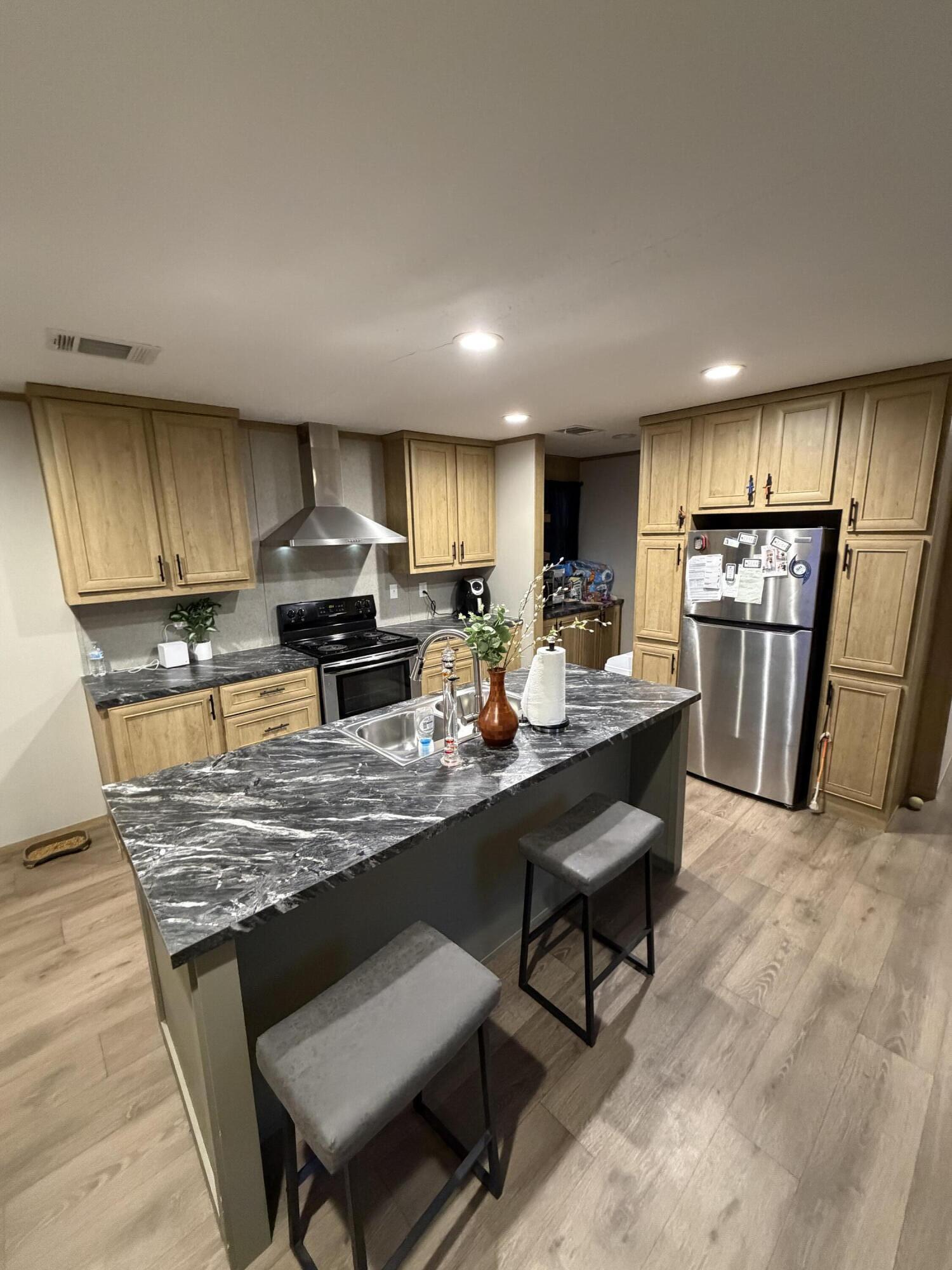 MOSSY HEAD TOWN OF - Residential