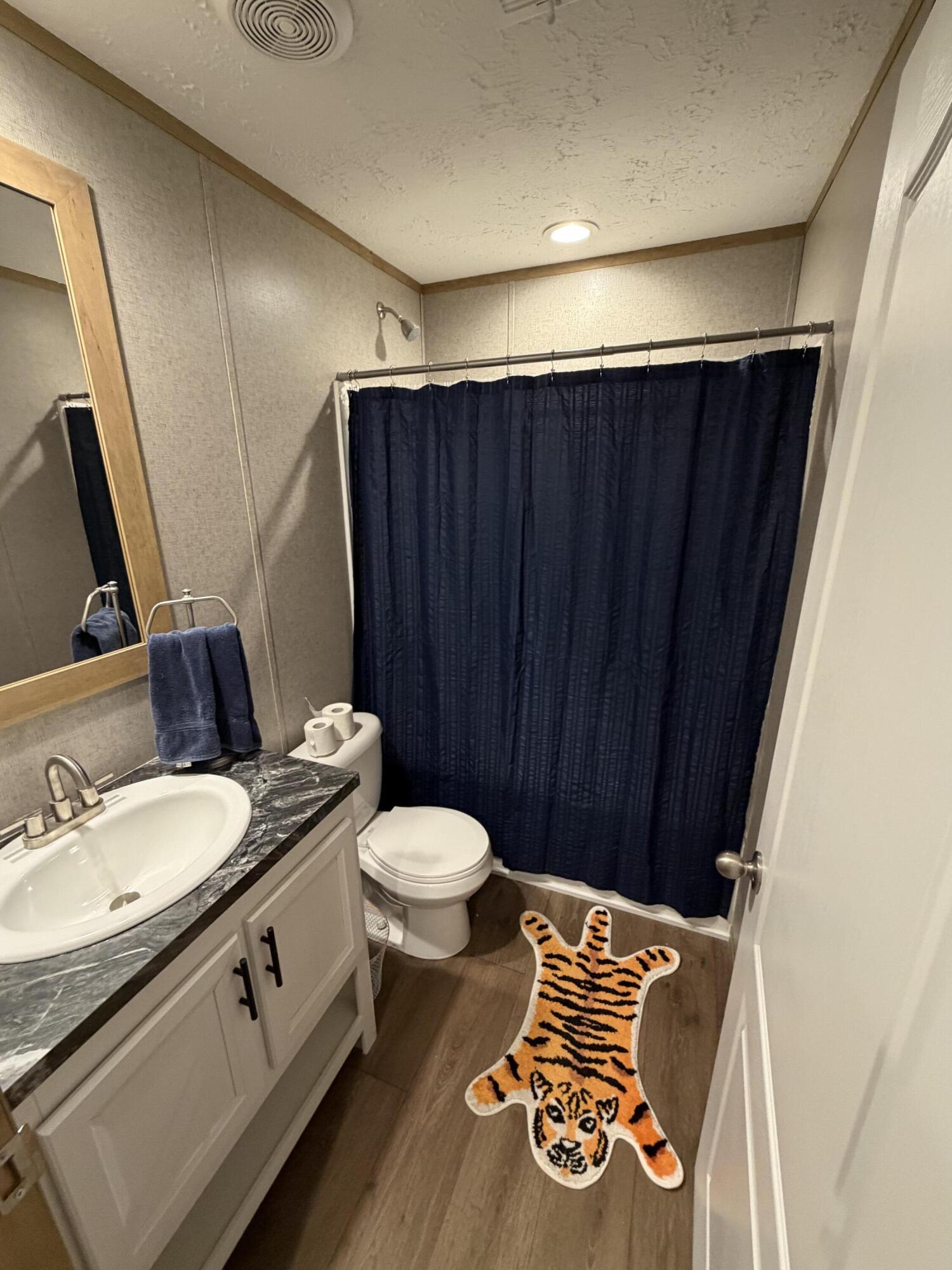 MOSSY HEAD TOWN OF - Residential