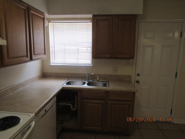 QUAIL MEADOWS - Residential Lease