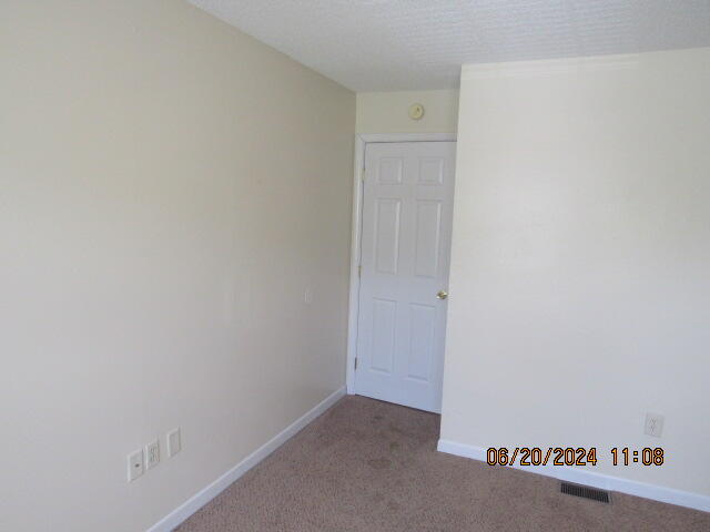 QUAIL MEADOWS - Residential Lease