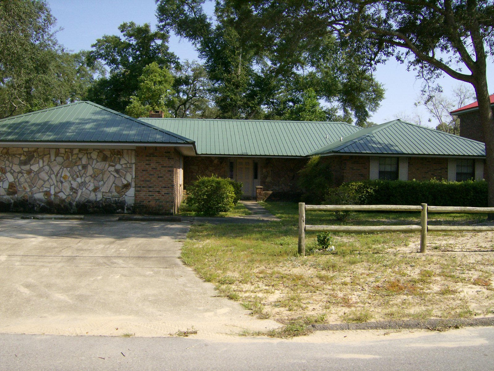 METES & BOUNDS - Residential