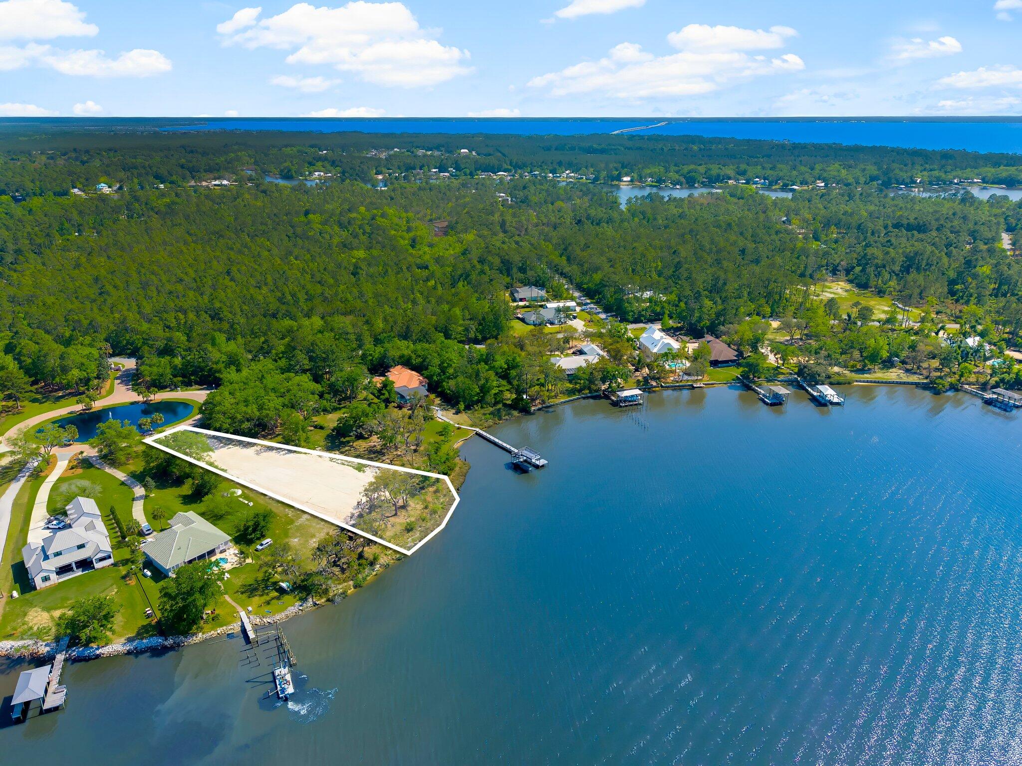 LAGRANGE COVE - Land