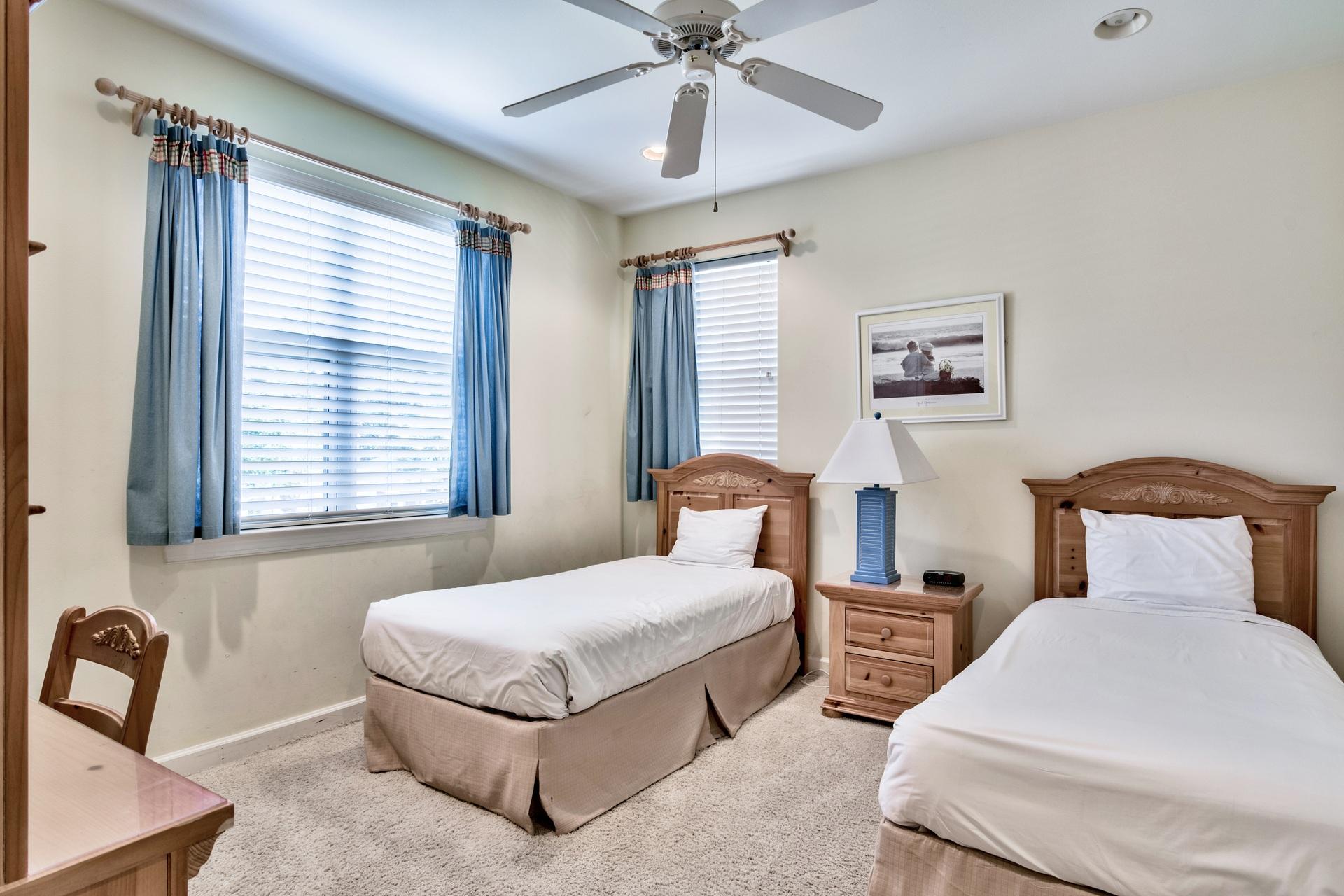 CRYSTAL LAKE II AT SANDESTIN - Residential