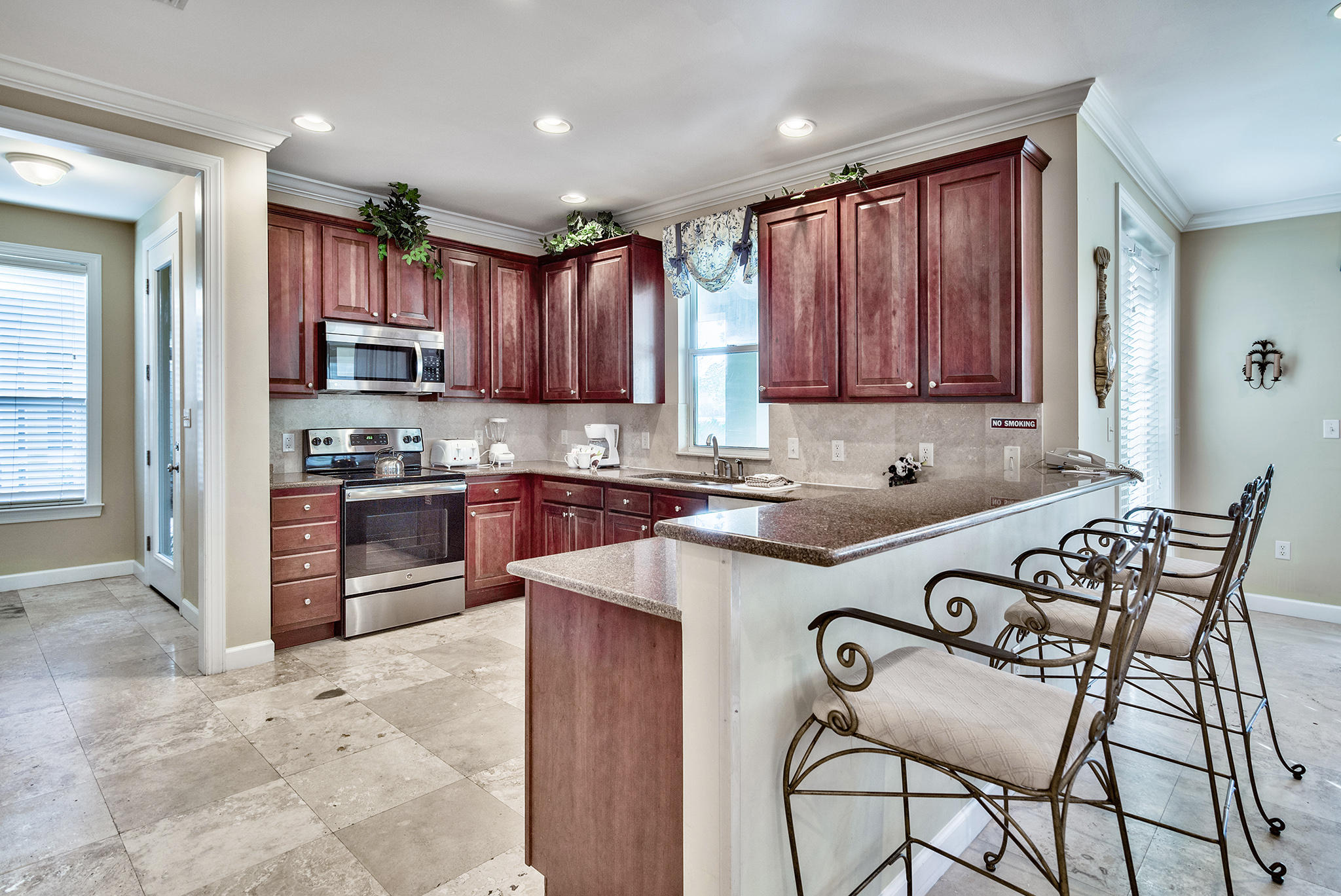 CRYSTAL LAKE II AT SANDESTIN - Residential