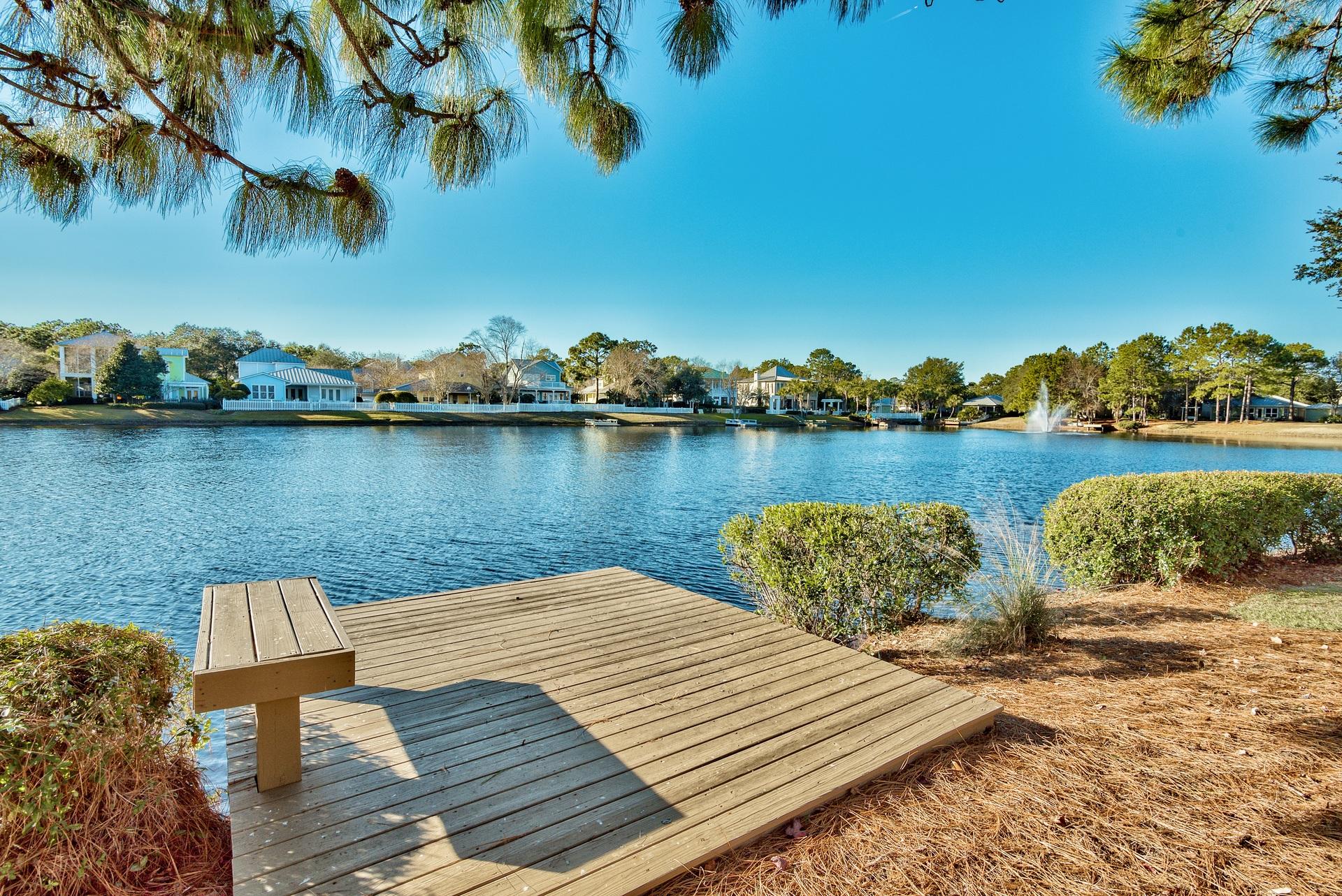 CRYSTAL LAKE II AT SANDESTIN - Residential