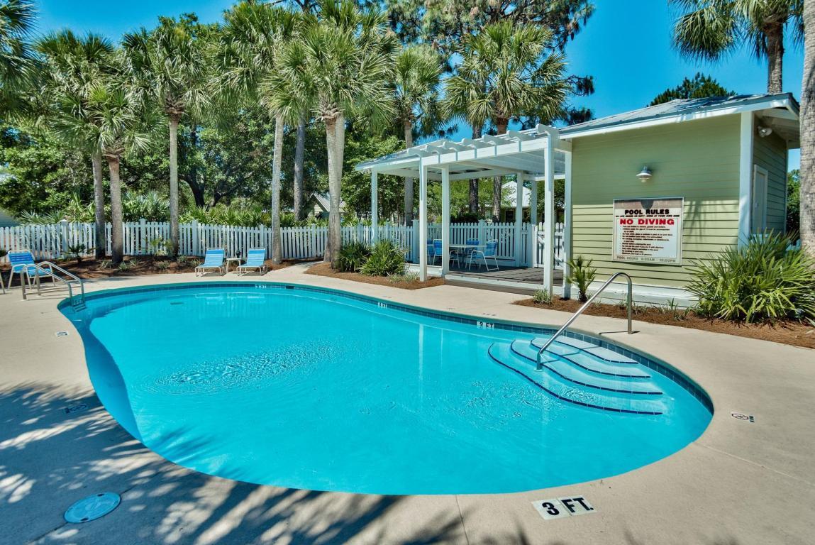 CRYSTAL LAKE II AT SANDESTIN - Residential