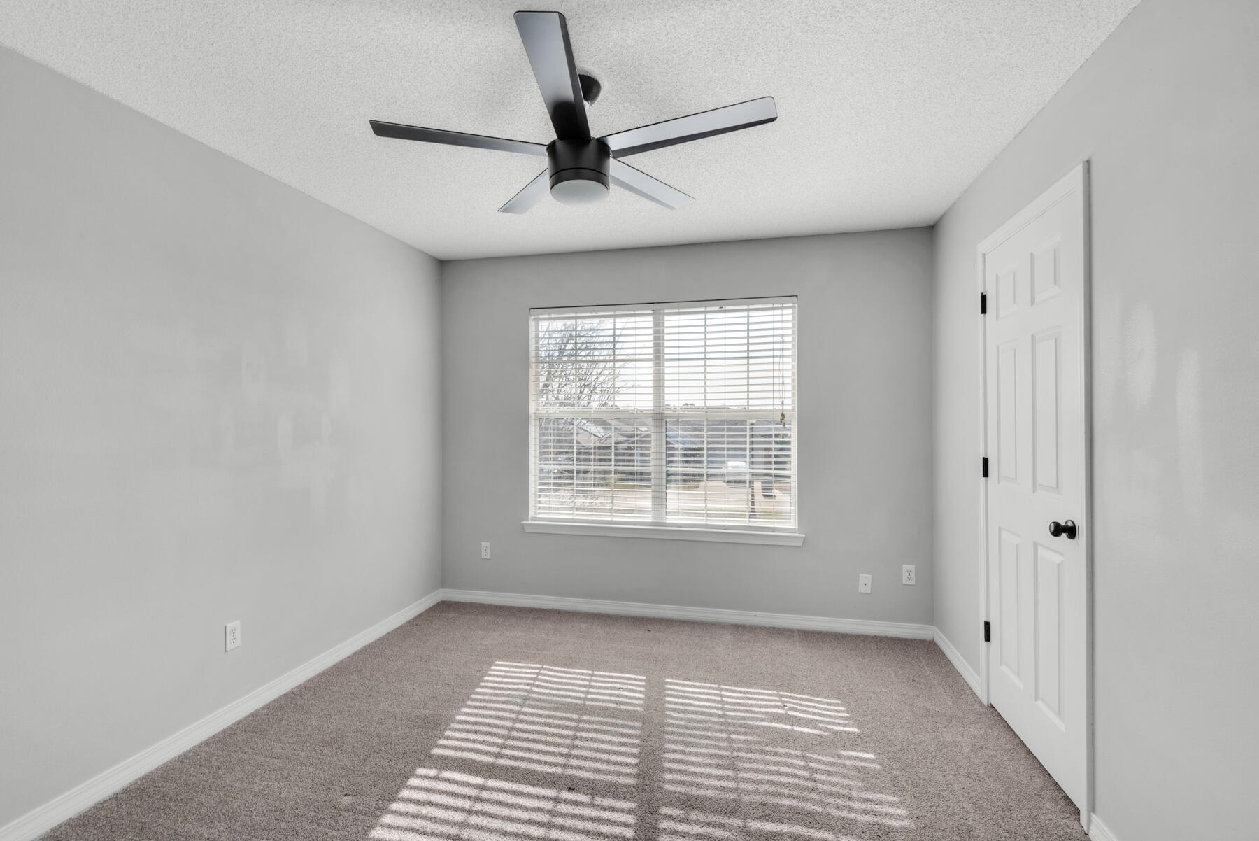 PARKER'S LANDING - Residential Lease